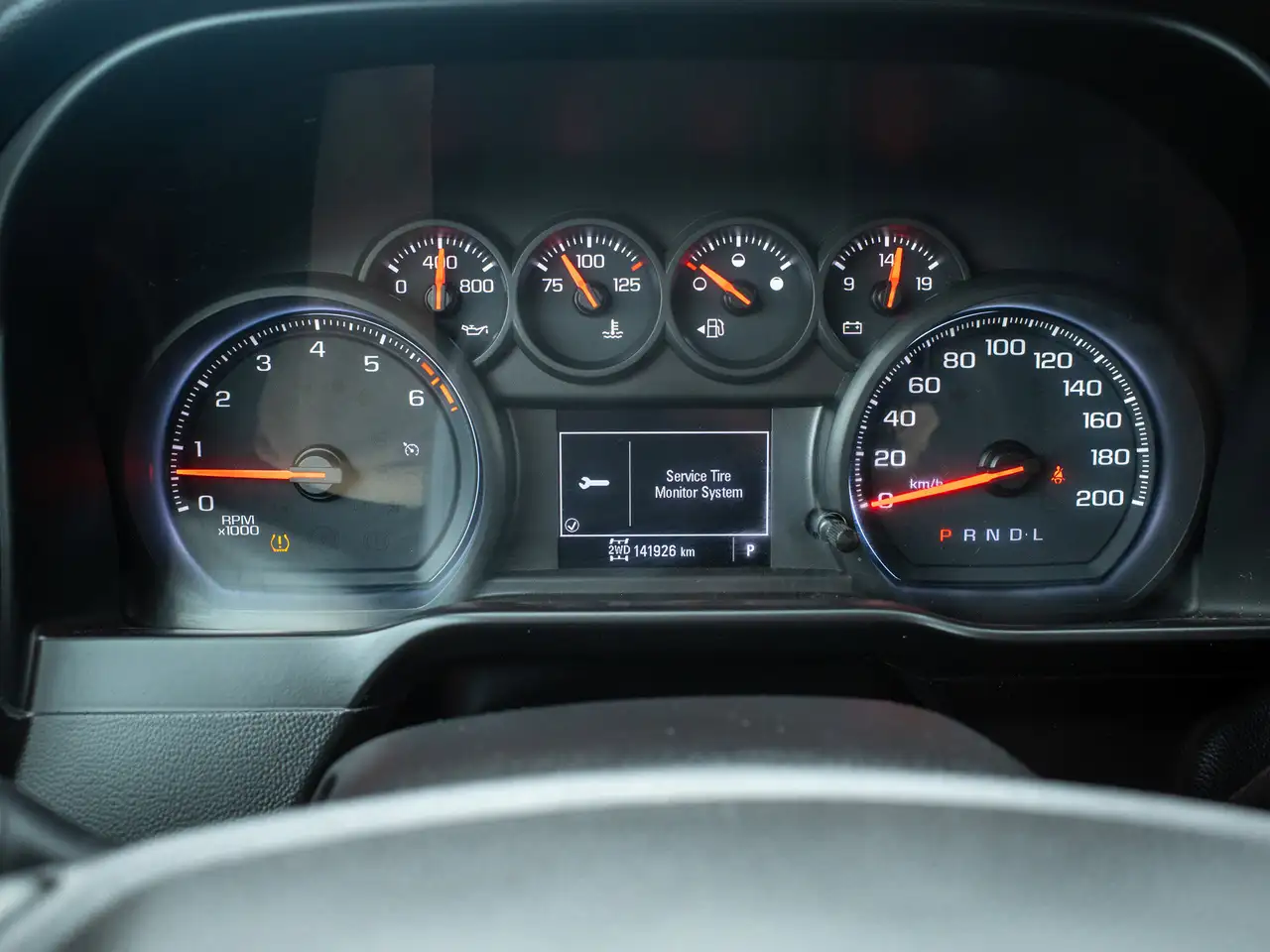 Chevrolet Silverado 1500 снимка Chevrolet Silverado 1500