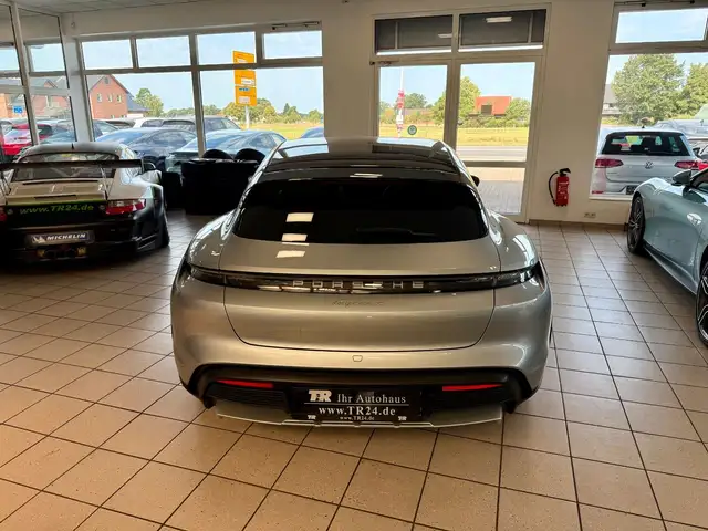 Porsche Taycan view 4