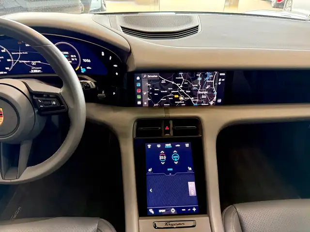 Porsche Taycan view 15