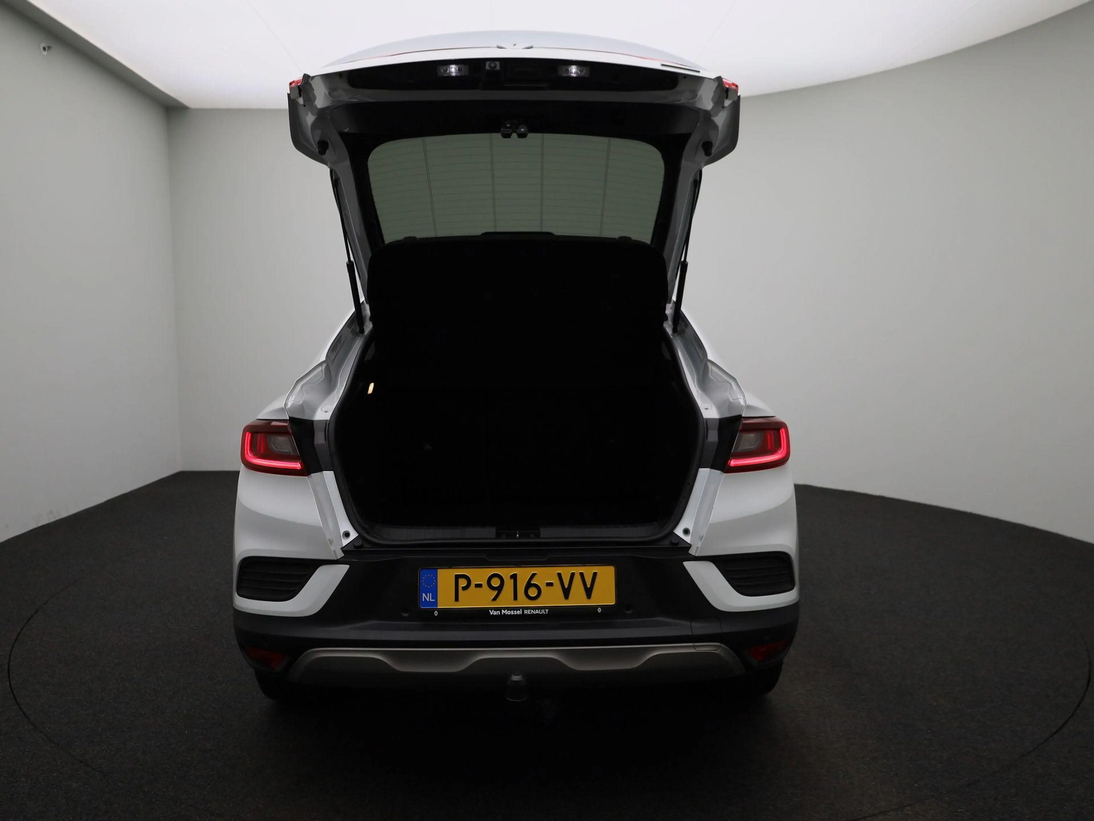 Renault Arkana 1.6 E-Tech Hybrid 145 Intens Trekhaak | Navigatie — photo 11