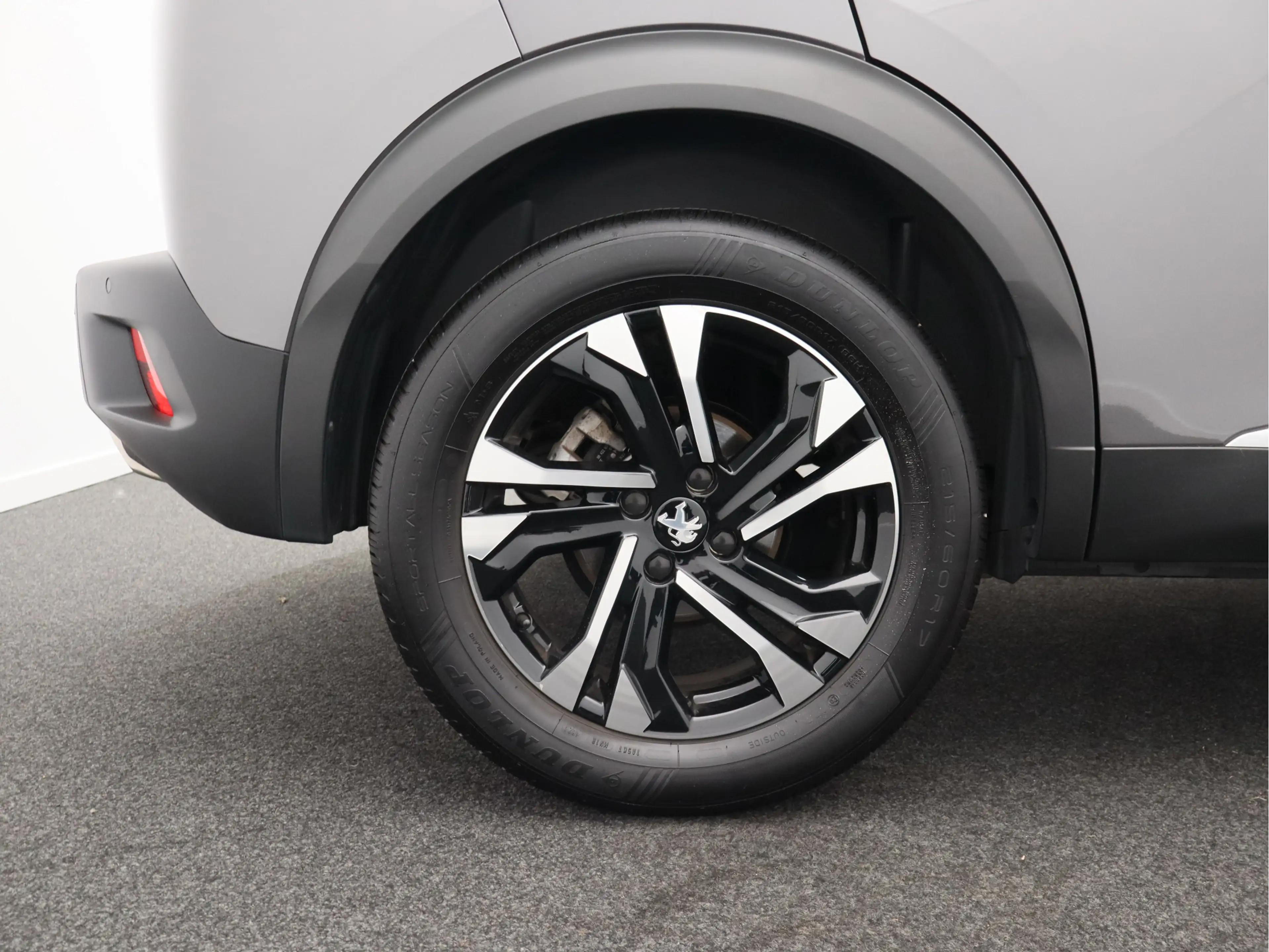 Peugeot 2008 1.2 PureTech Allure Pack/ automaat/ trekhaak! — photo 22