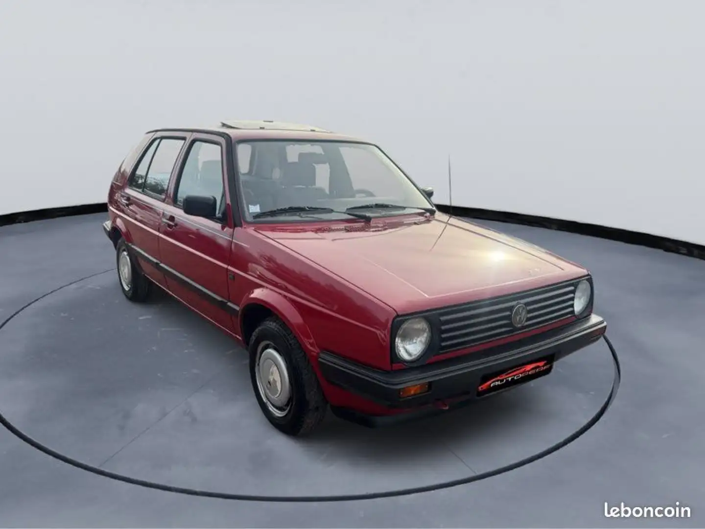 Volkswagen Golf 2 CL 1.3 55CH Toit ouvrant Attelage Rouge - 2