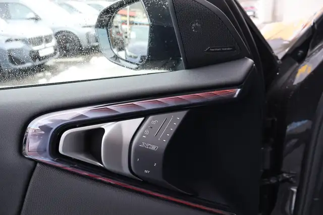 BMW X3 30e xDrive M Sportpaket inkl. 2.99% Fixzins Leasin Ansicht 11