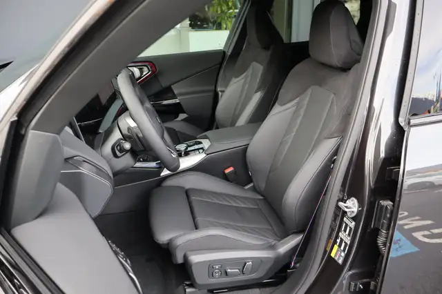 BMW X3 30e xDrive M Sportpaket inkl. 2.99% Fixzins Leasin Ansicht 8