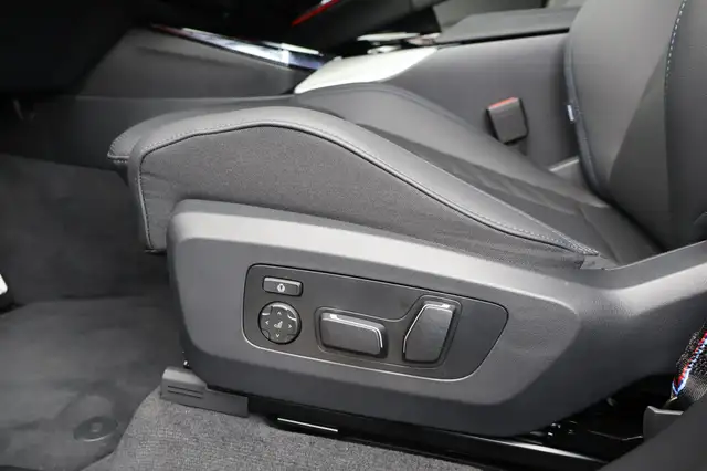 BMW X3 30e xDrive M Sportpaket inkl. 2.99% Fixzins Leasin Ansicht 9