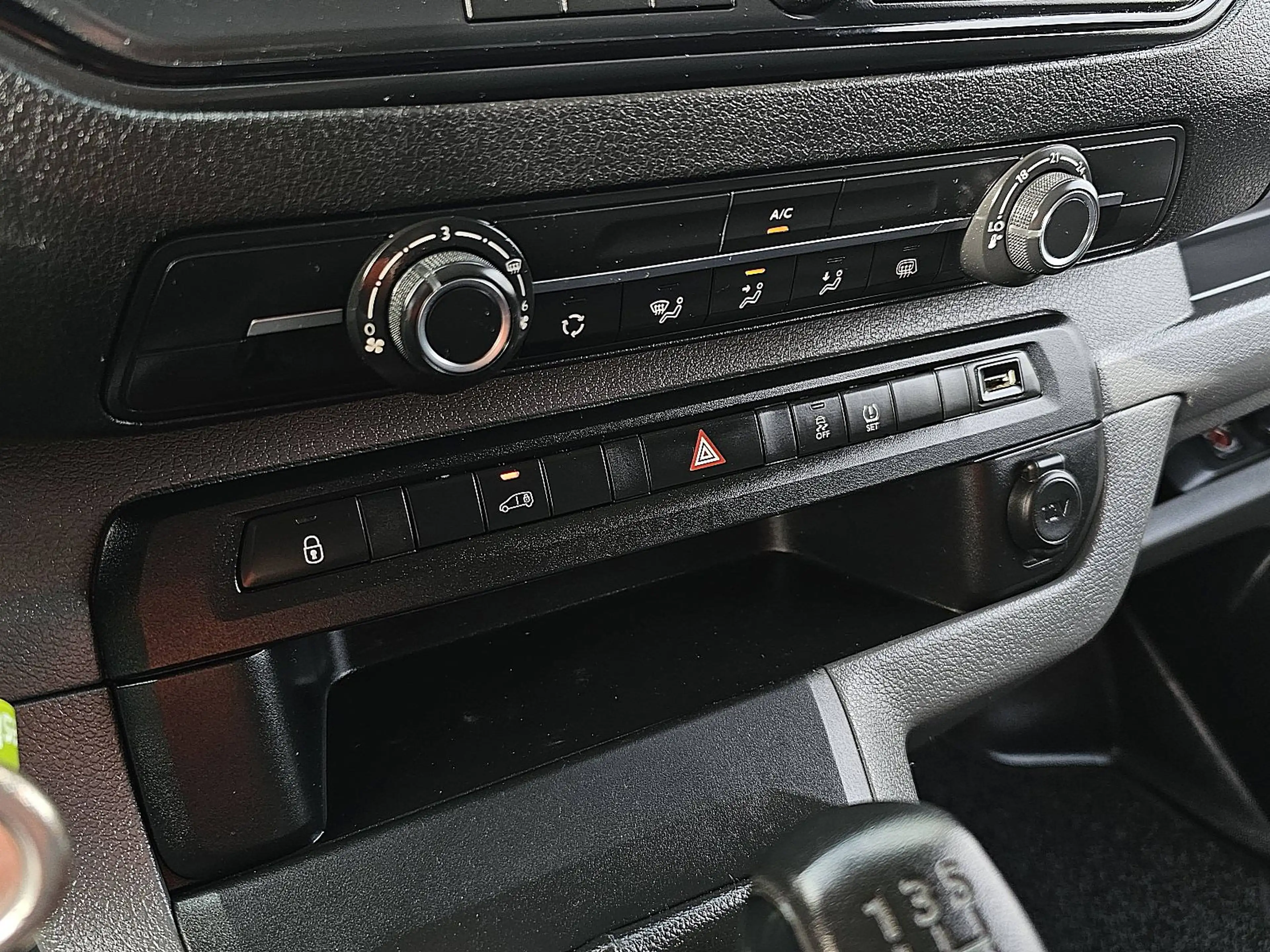 Peugeot Expert 226S 1.6 BlueHDI 95 Premium Airco, Cruise control, — photo 12