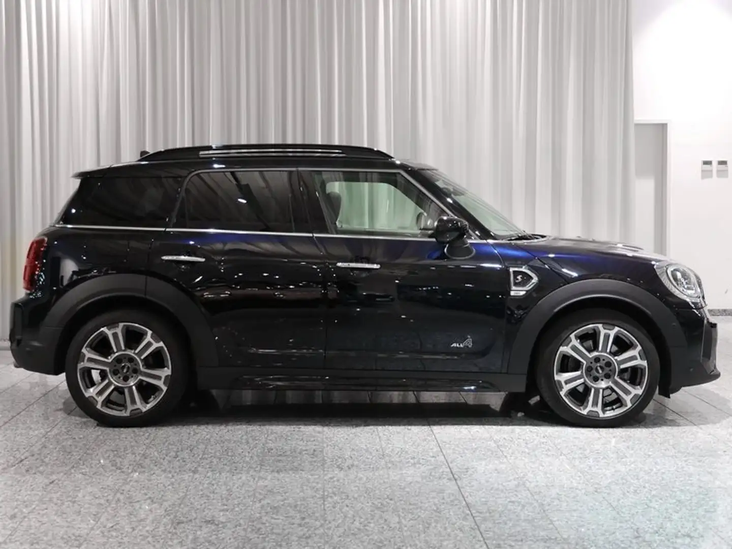 MINI Cooper S Countryman Cooper S ALL4 AHK Navi DrivAss RFK LED 19Zoll Blau - 2