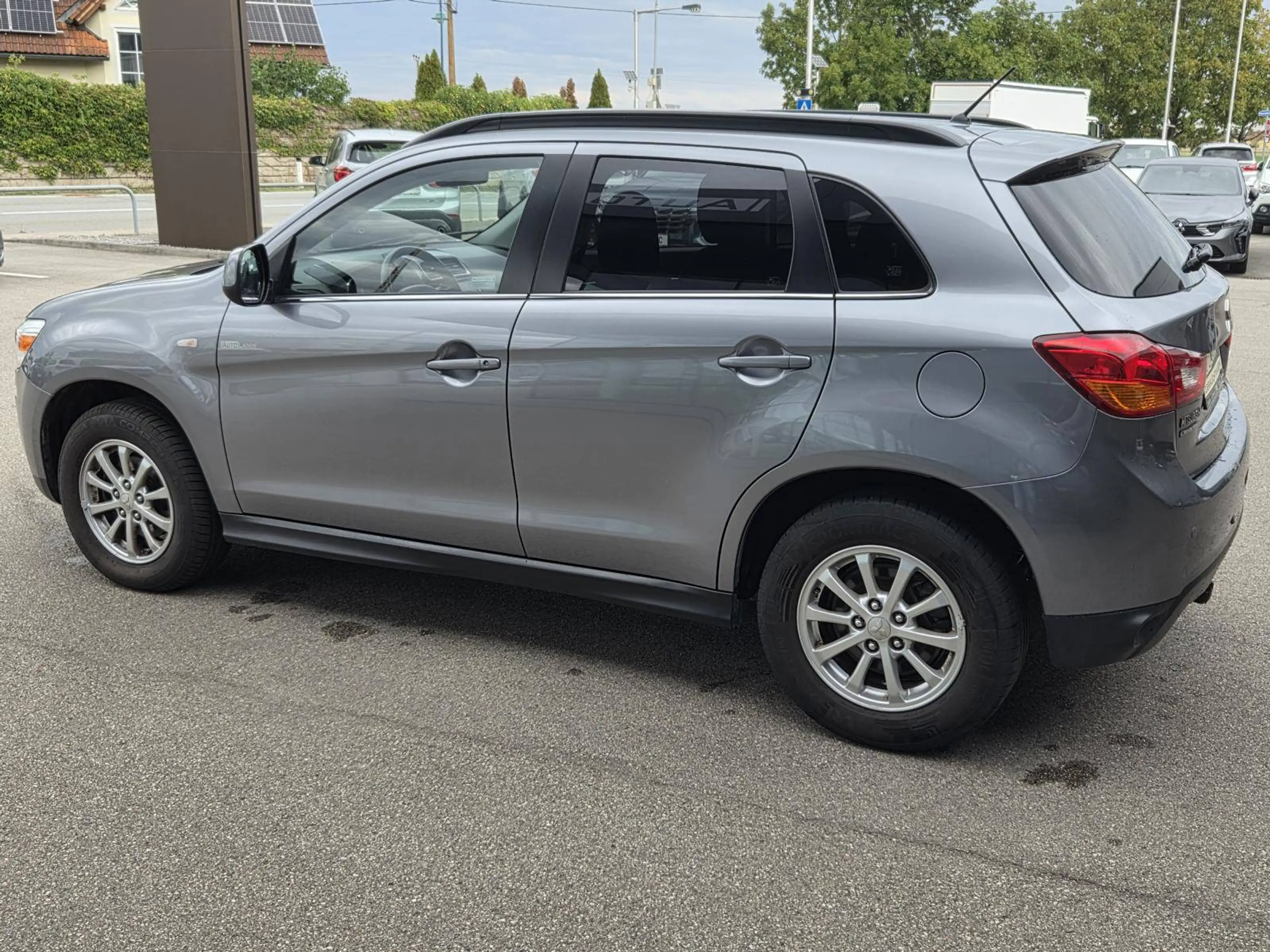 Mitsubishi ASX ASX 1,8 DI-D LP 4WD Invite Comfortline + AV — photo 3