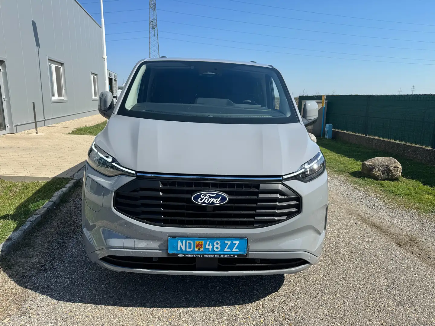 Ford Transit Custom 2.5 Duratec PHEV DoKa Automatik LAGERBONUS Grau - 2