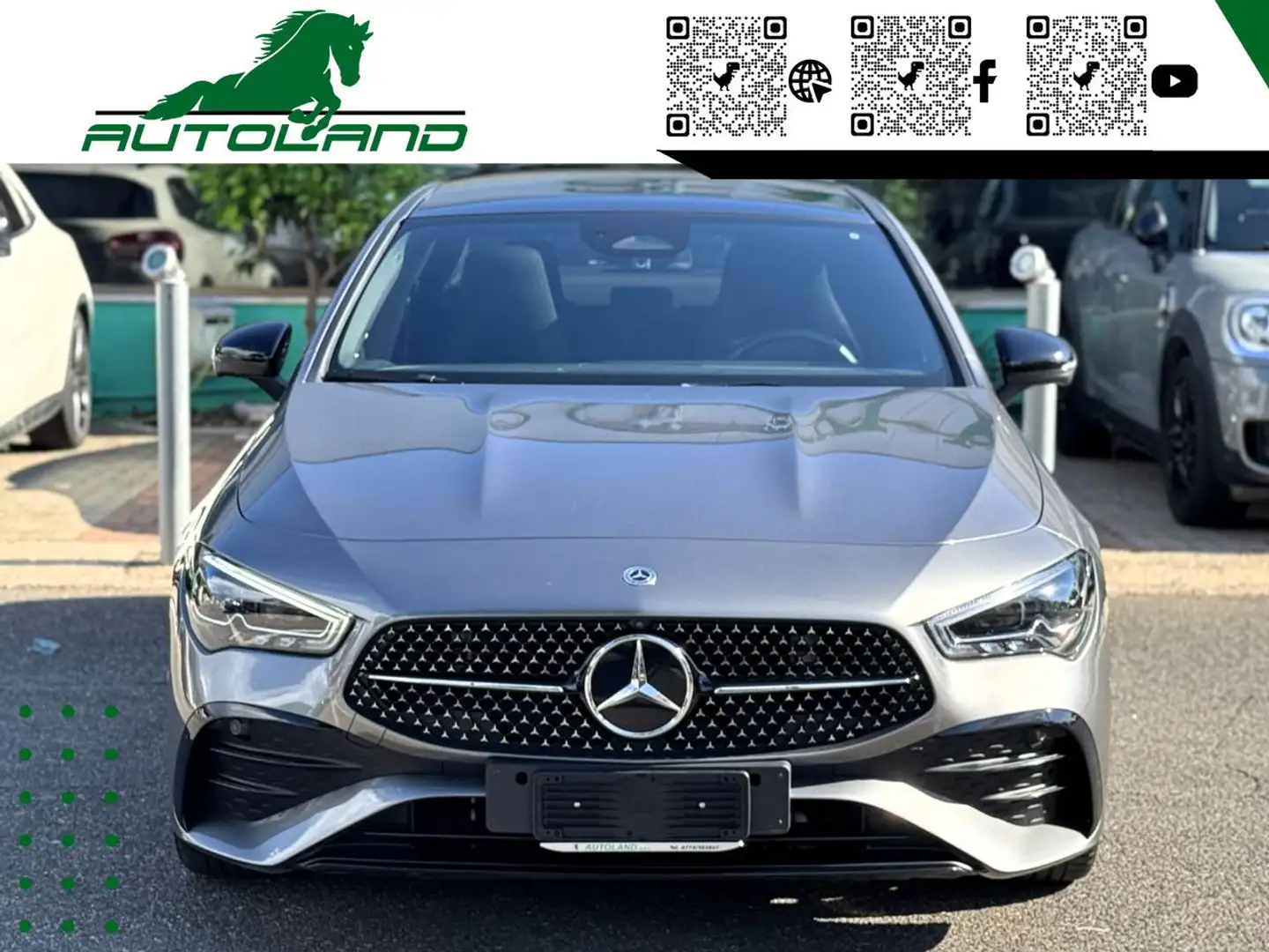 Mercedes-Benz CLA 200 Automatic AMG Line Premium 163CV Burmester® Grigio - 2