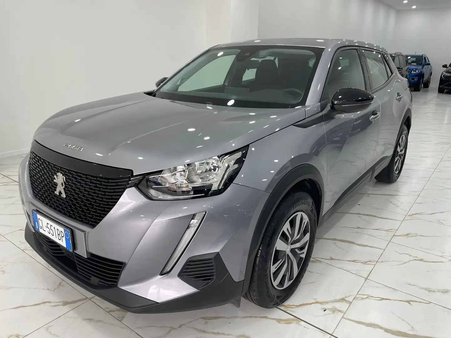 Peugeot 2008 2008 II 2020 1.2 puretech Active s Grijs - 2