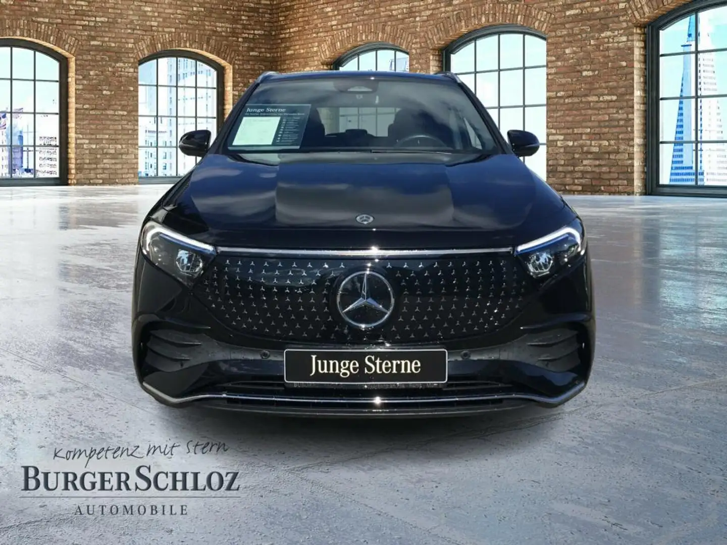 Mercedes-Benz EQA 300 4M AMG HUD SpurW W-Paket S-Sitz KeyLess Noir - 2