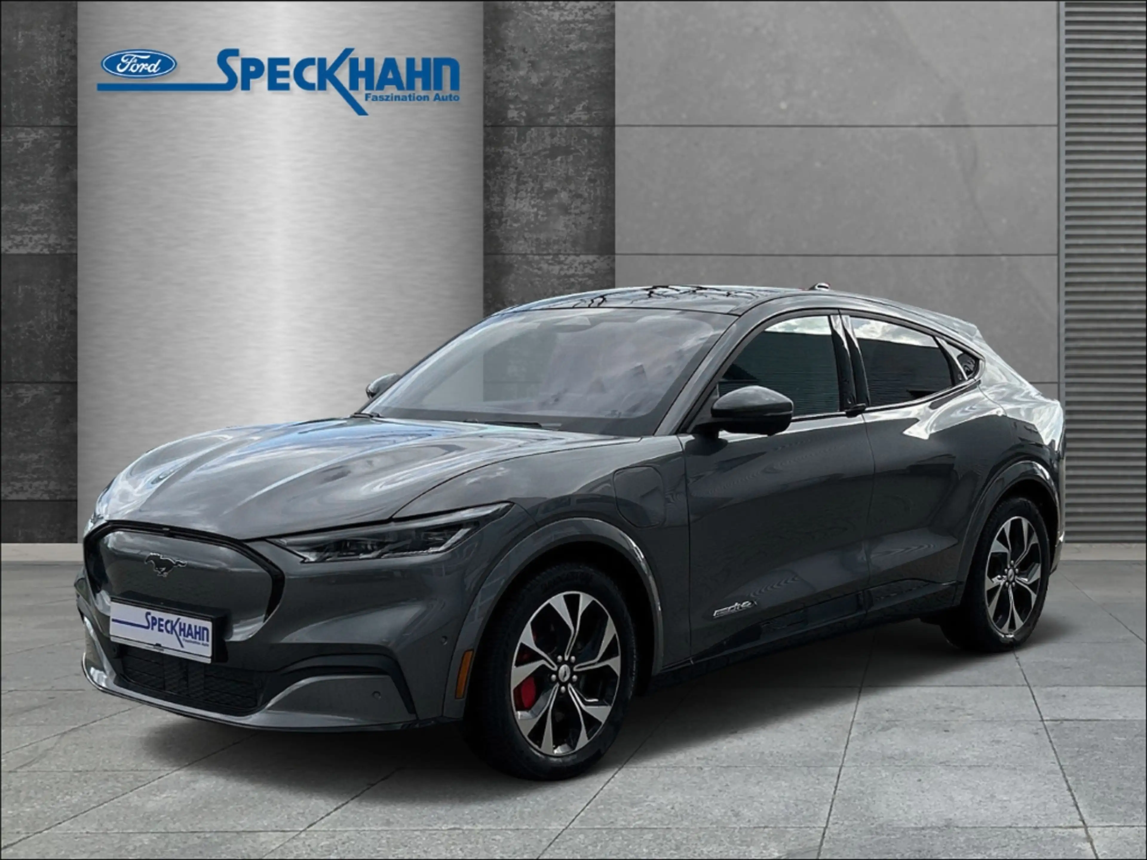 Ford Mustang Mach-E First Edition AWD Kamera Navi Sitzhzg. heizb.Lenkr