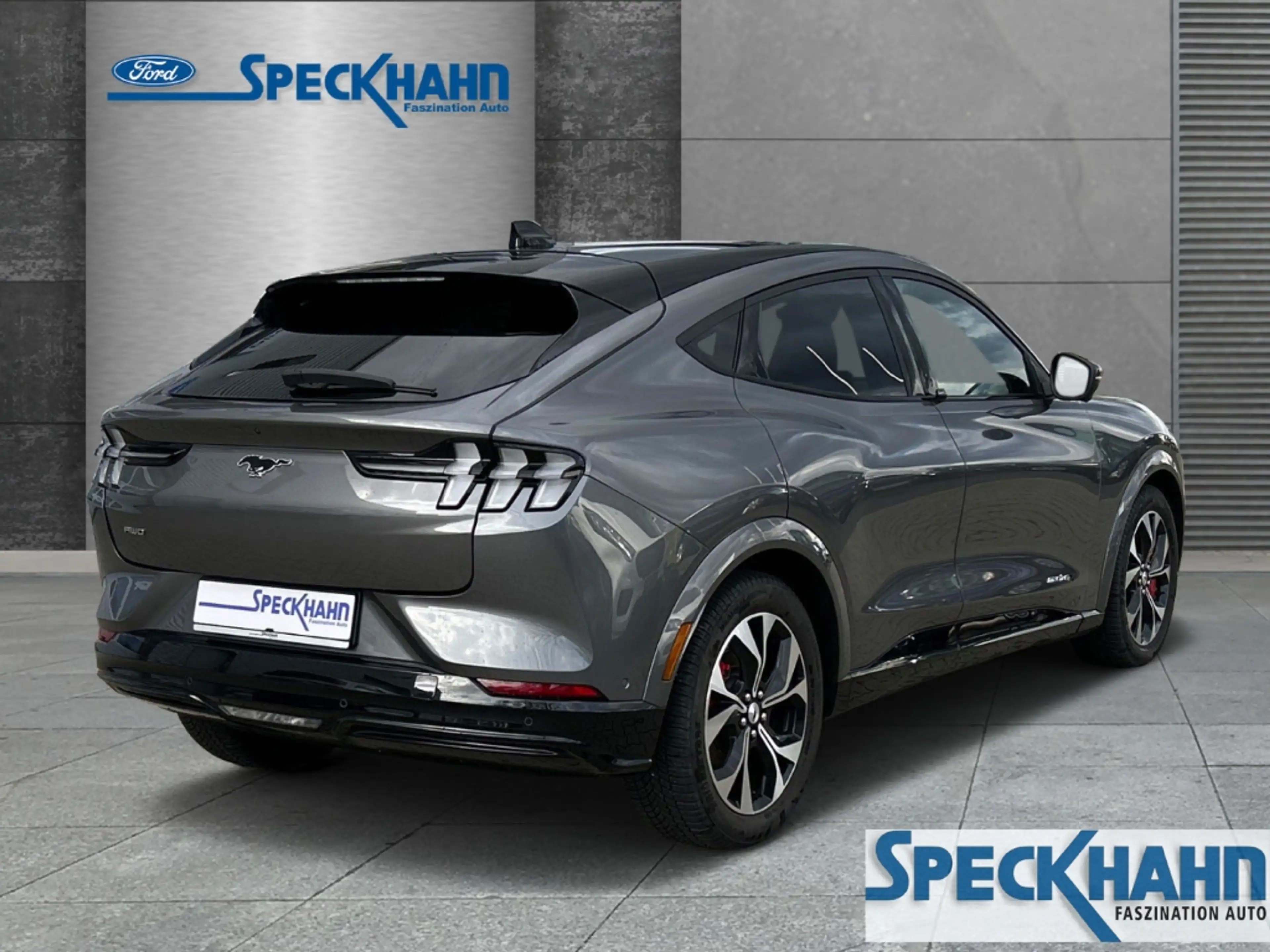 Ford Mustang Mach-E First Edition AWD Kamera Navi Sitzhzg. heizb.Lenkr — photo 4