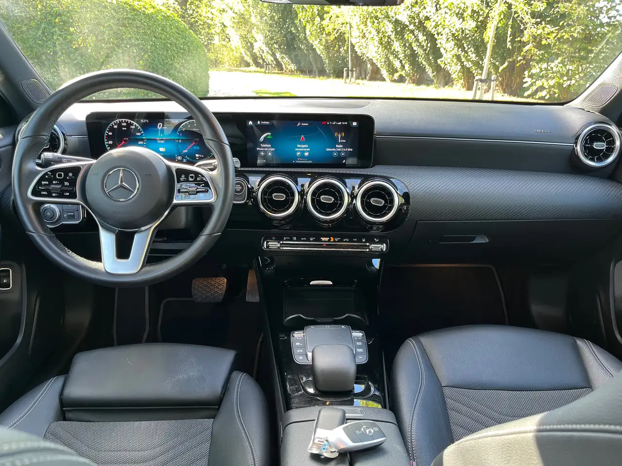 Mercedes-Benz A-Class e PHEV (EU6AP)/1eignr/53500km/Led/Navi/Cruise/Camera/Clima..., миниатюра 2