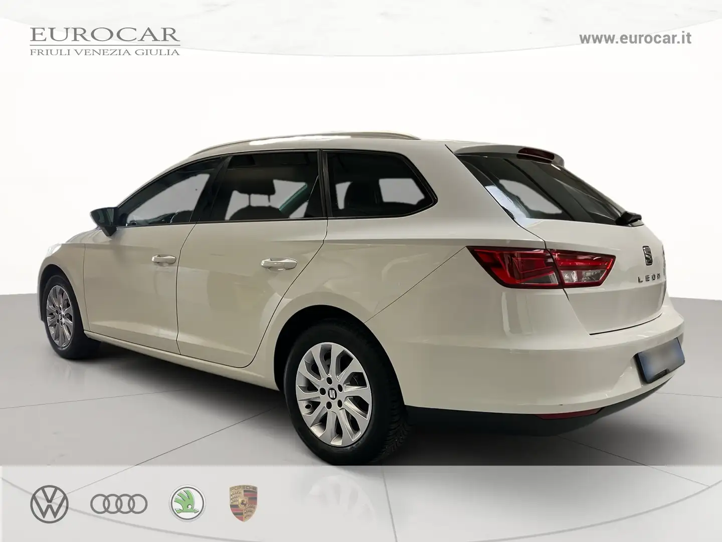 SEAT Leon st 1.6 tdi cr style s&s 110cv Bianco - 2