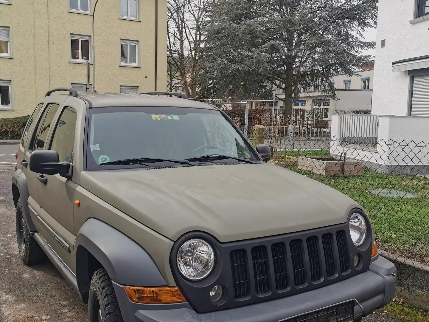 Jeep Cherokee 2.8 CRD Style Gris - 2