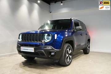 4xe 240 Plug-in Hybrid Electric Trailhawk Trekhaak