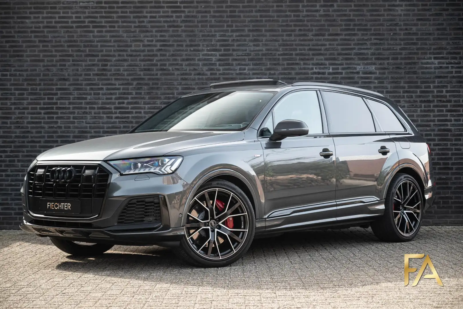 Audi Q7 60 TFSI e quattro Competition Panodak|Carbon|RSSea Gris - 1