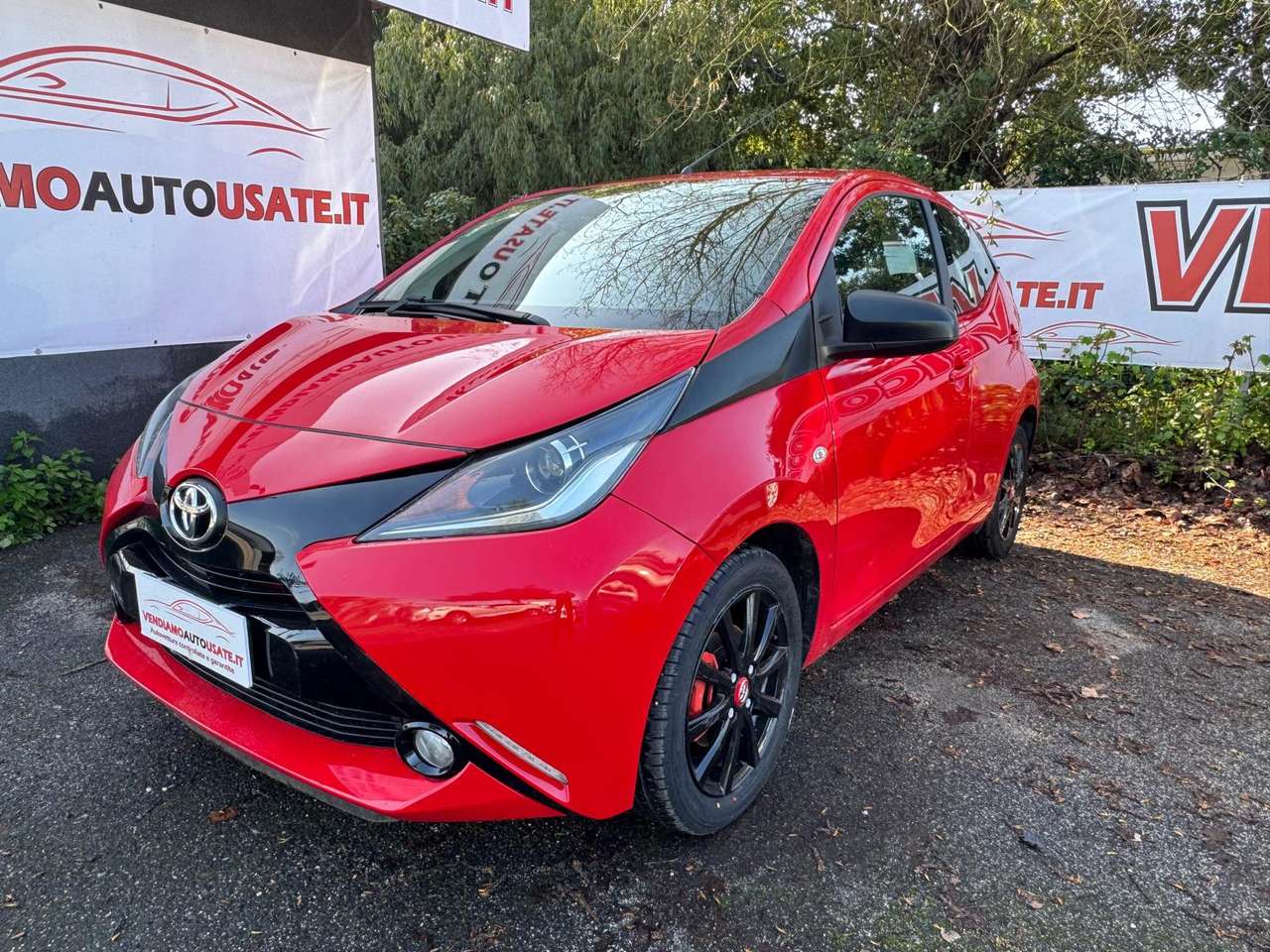 Toyota Aygo Aygo II 2014 5p 1.0 x-clusiv m-mt