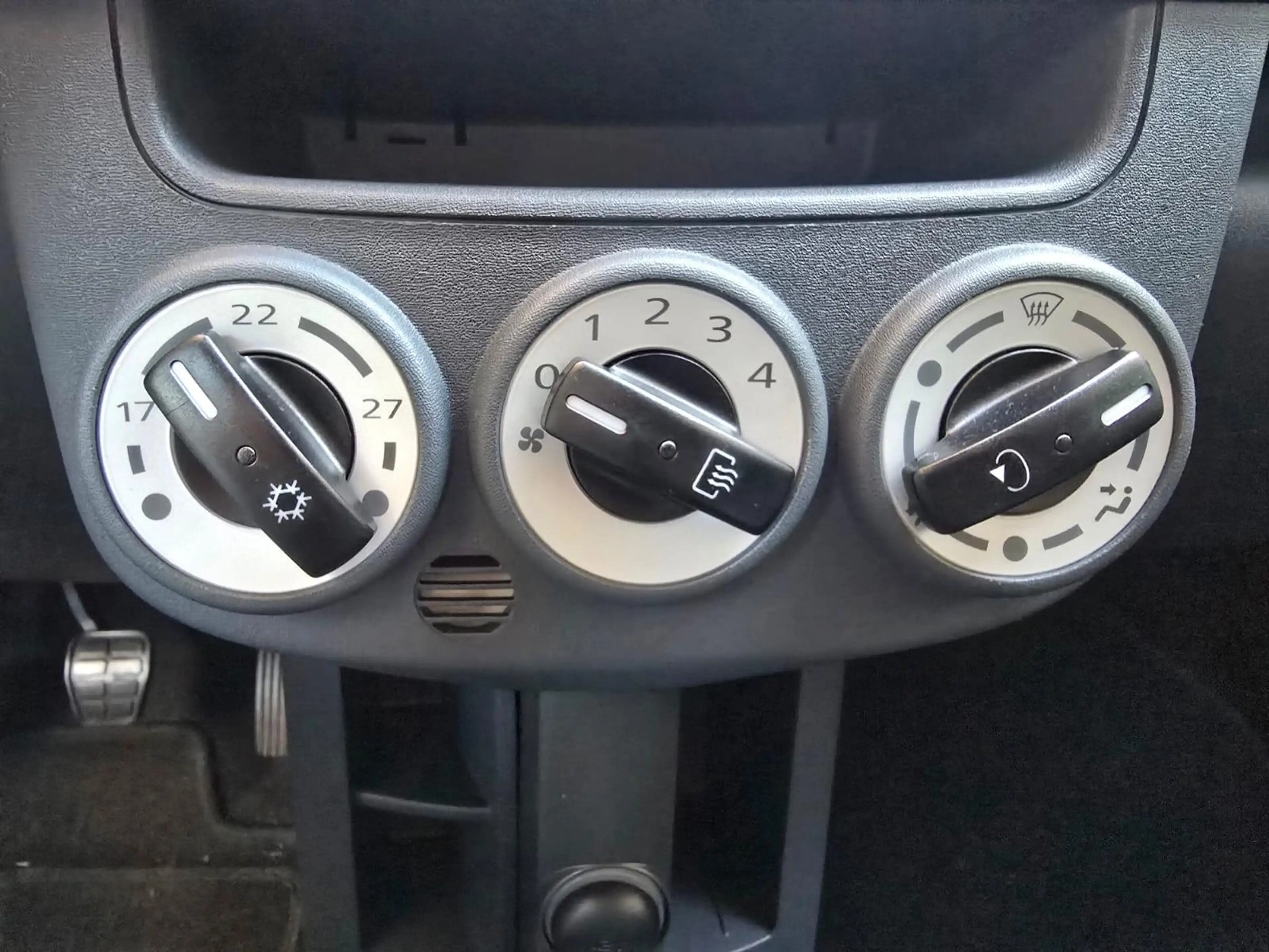 Mitsubishi Colt 1.3 Edition Two | 2E EIGENAAR | 3/6 OF 12MND GARAN — photo 27