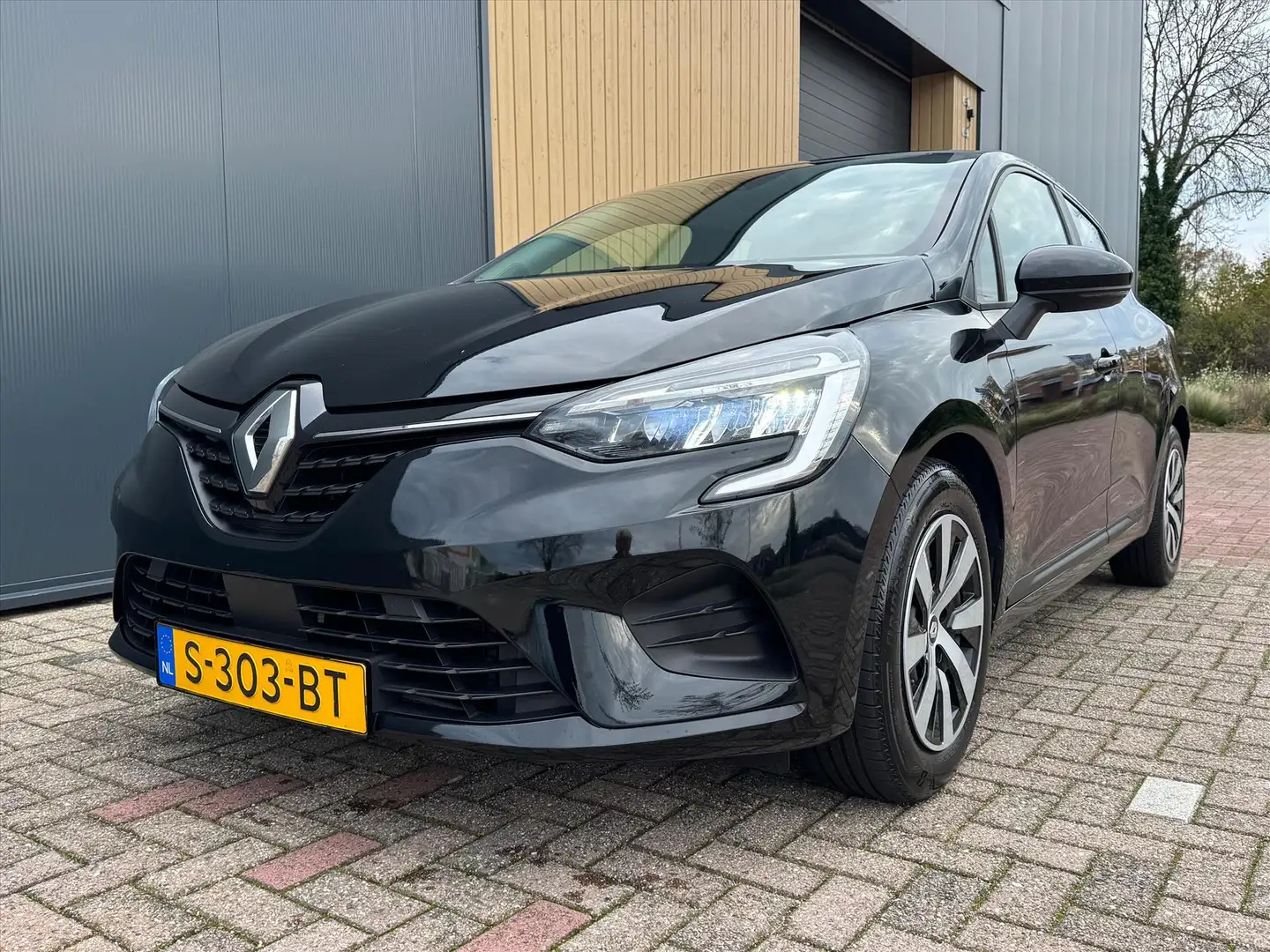 Renault Clio 1.0 TCe 90pk Equilibre Meer foto's volgen | NL Aut Noir - 1