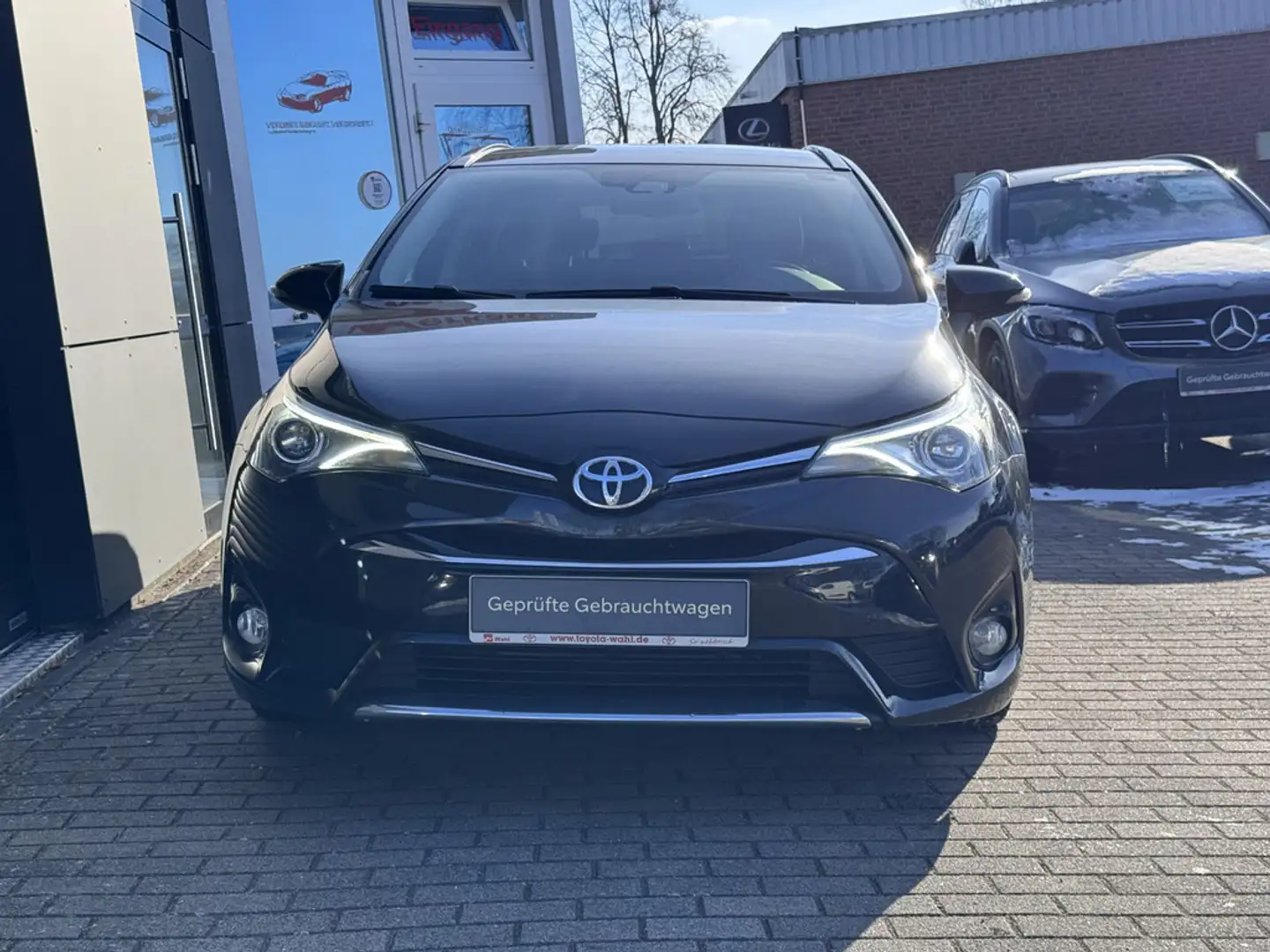 Toyota Avensis Touring Sports 1.8 Edition-S+ Negro - 2
