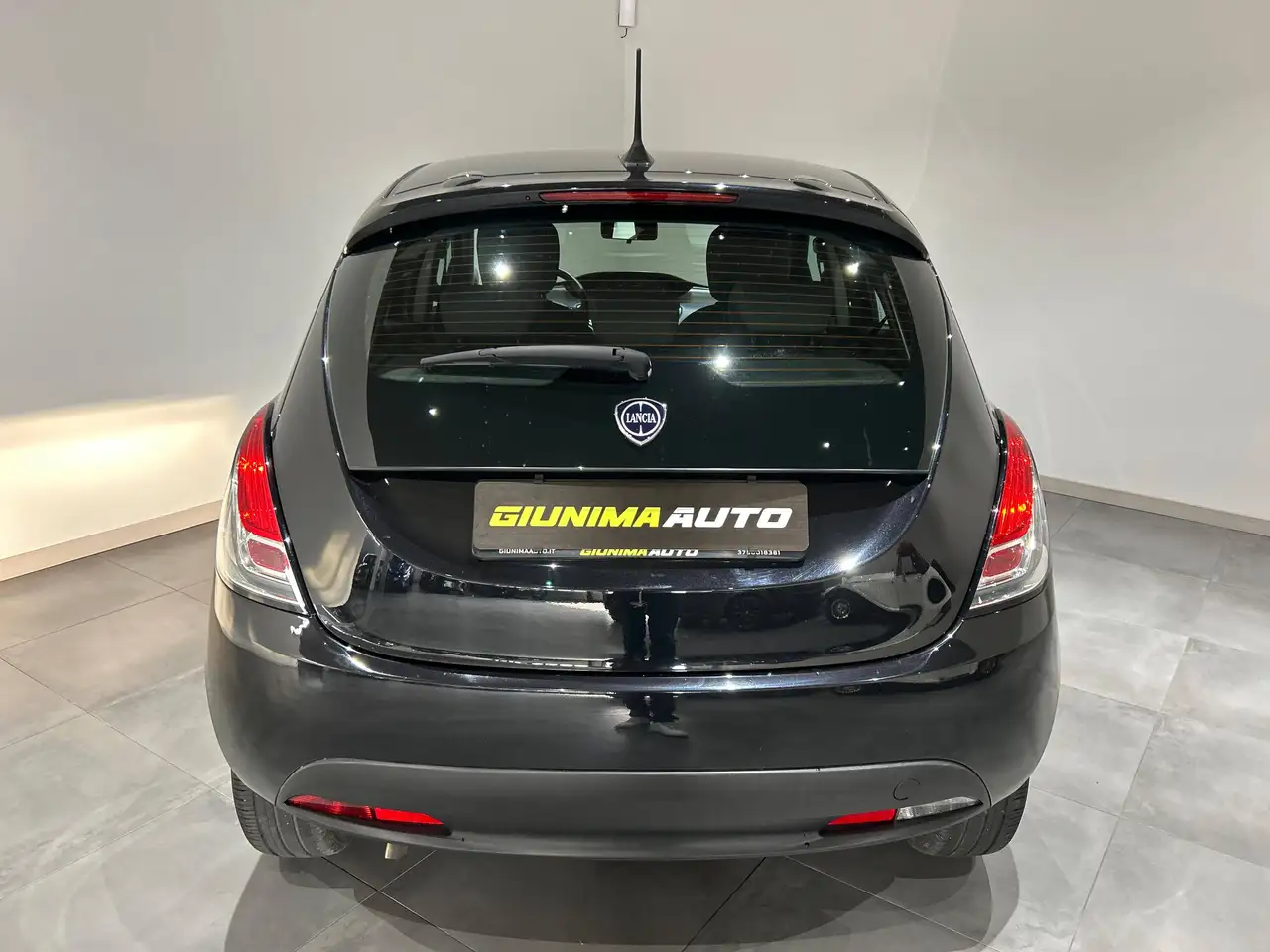 Lancia Ypsilon 2024