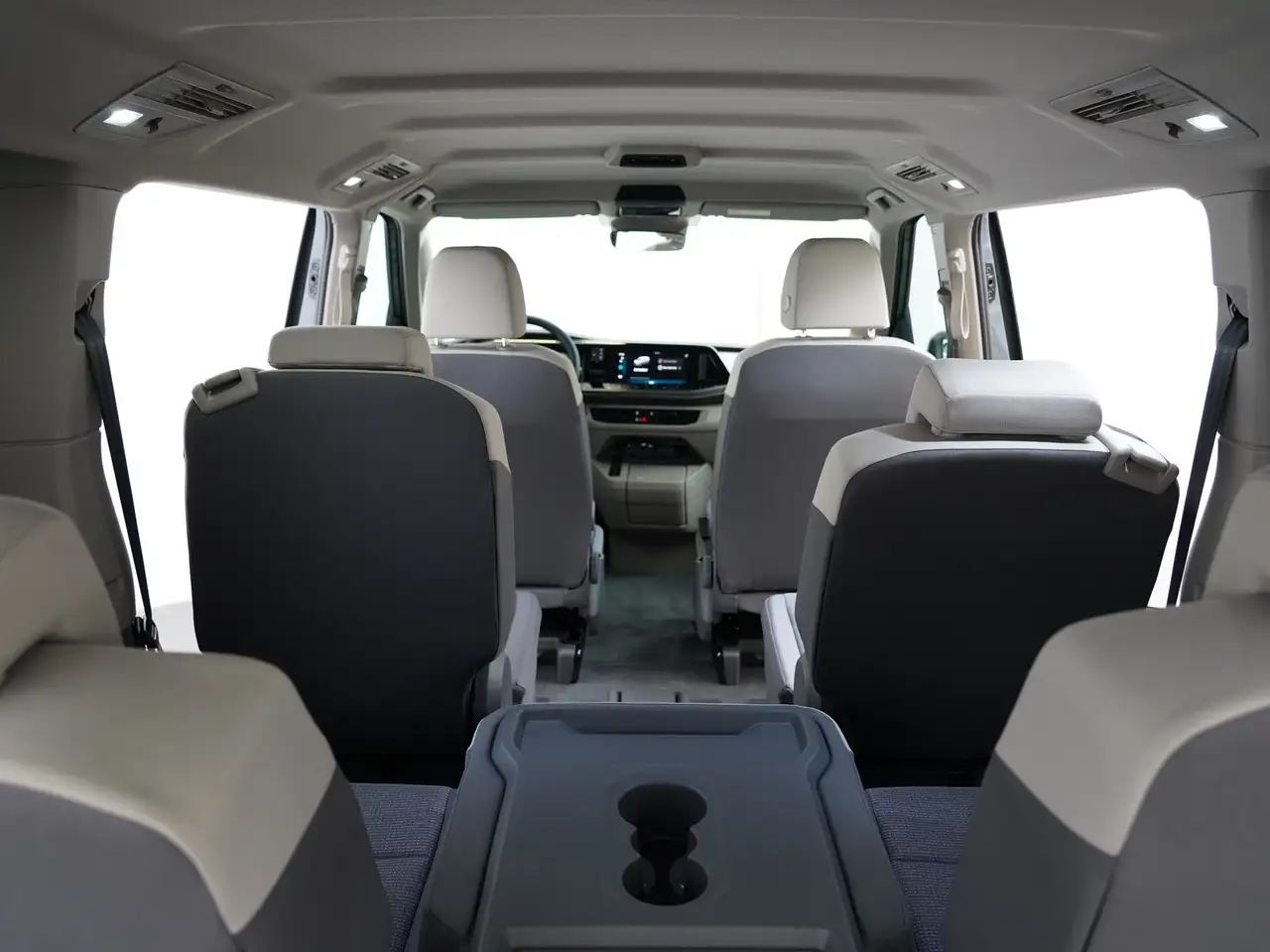 Volkswagen T7 Multivan 2026 — фото 14