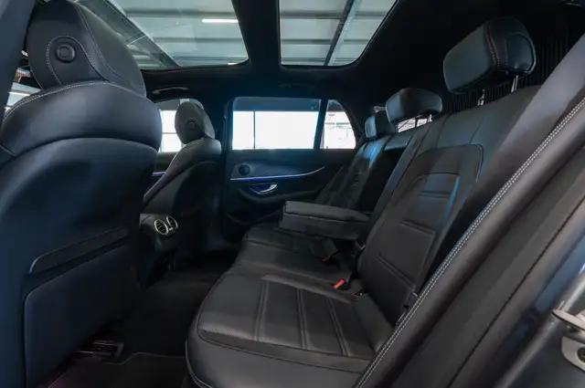 Mercedes-Benz E Class view 14