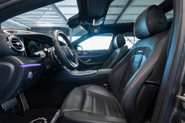 Mercedes-Benz E Class view 12