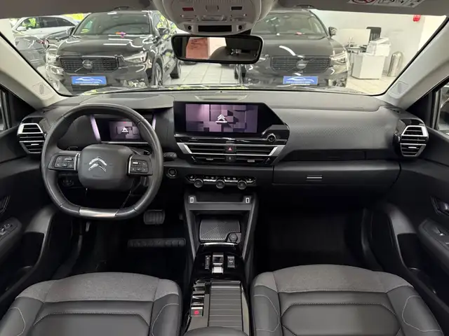 Citroen C4 view 15