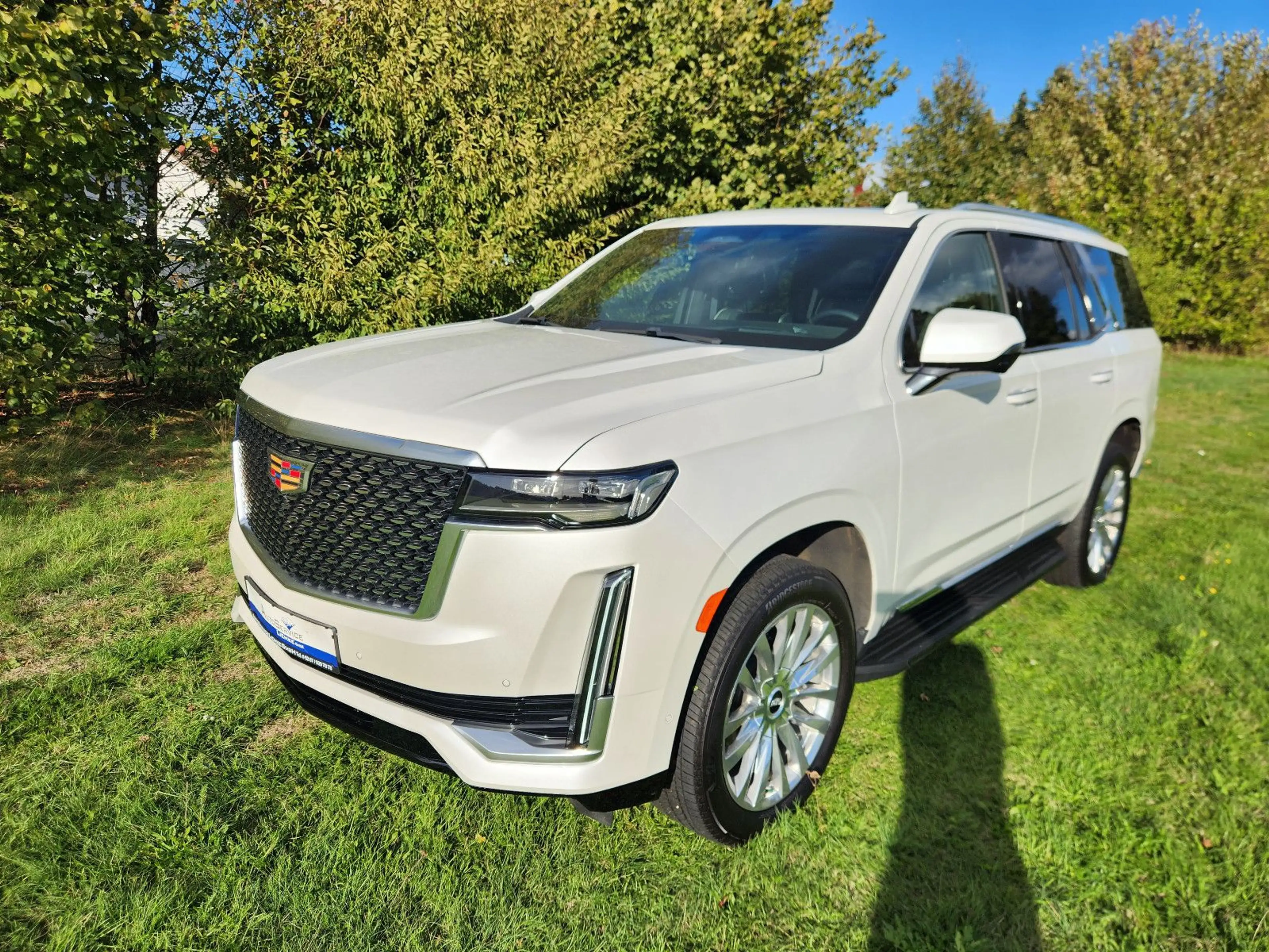 Cadillac Escalade PREMIUM LUXURY 6.2 7-Sitzer Pano CarPl. — photo 3