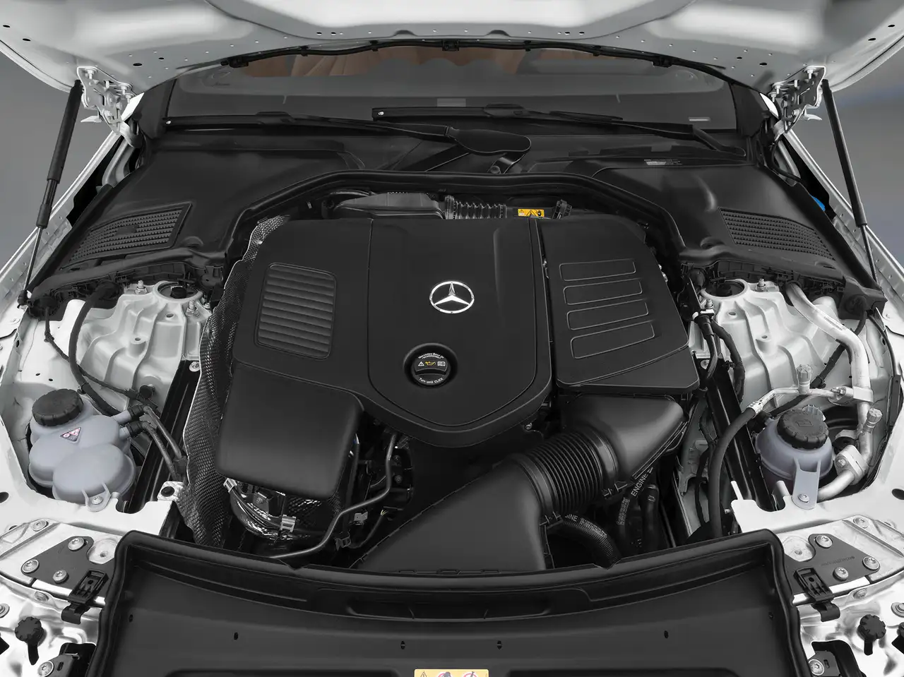 Mercedes-Benz CLE снимка Mercedes-Benz CLE