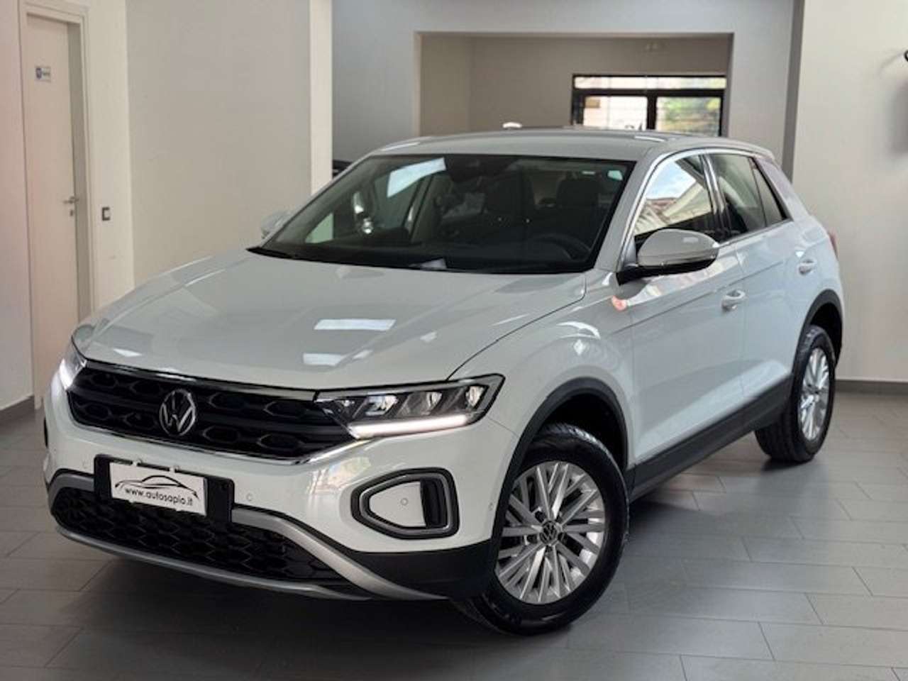 Volkswagen T-Roc T-Roc 1.0 tsi Life 110cv KM CERT UFF ITALIANA