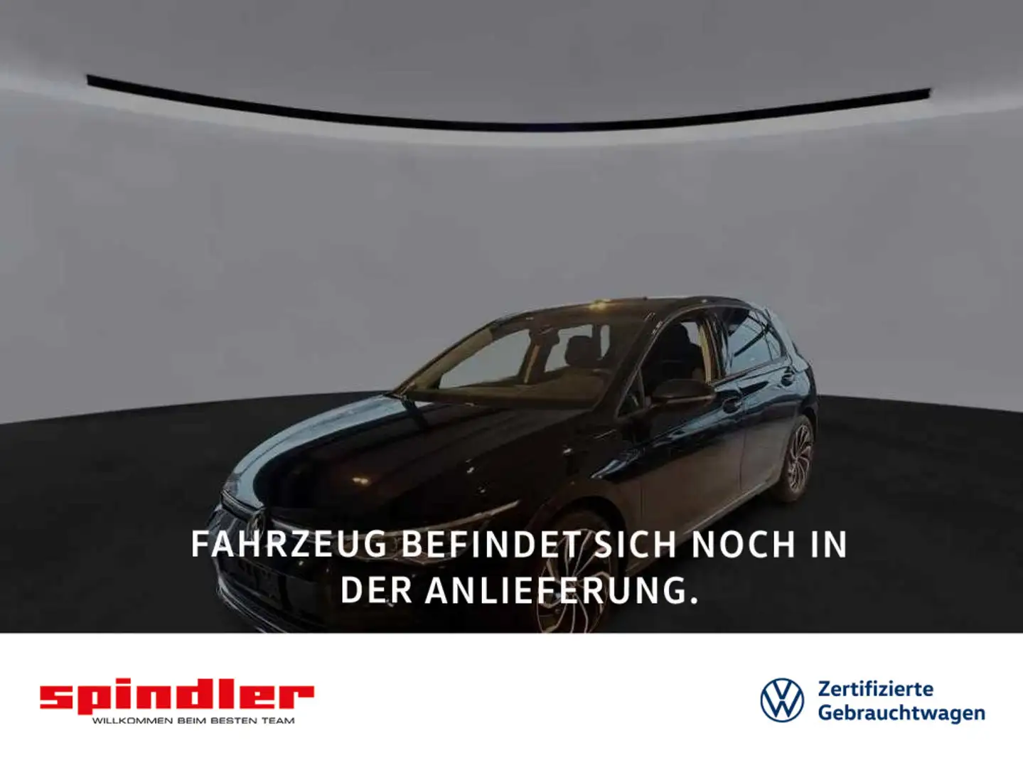 Volkswagen Golf VIII Move 1.5eTSI DSG / IQ.Drive, Navi, LED Schwarz - 1