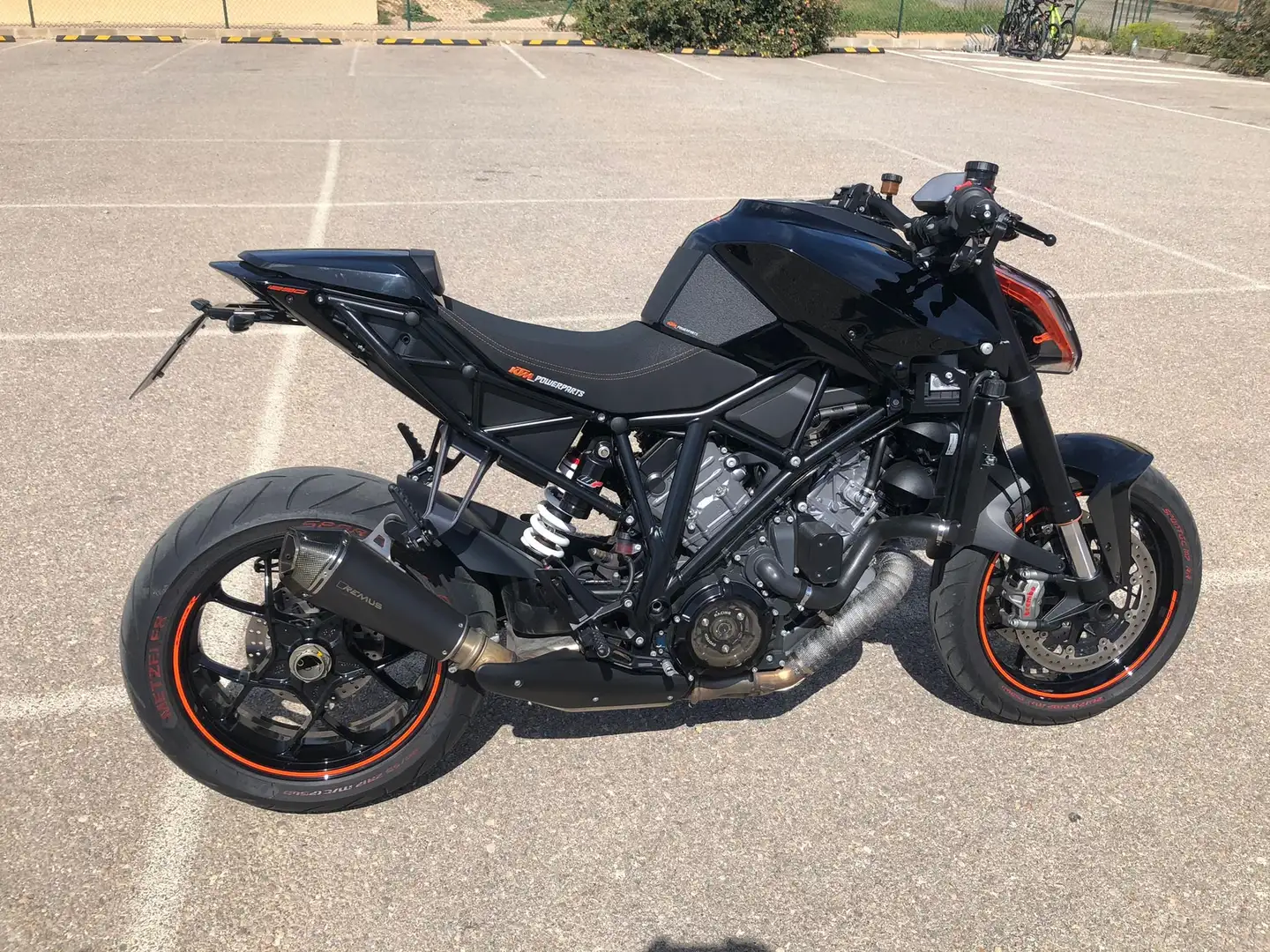KTM 1290 Super Duke R ABS Negro - 1