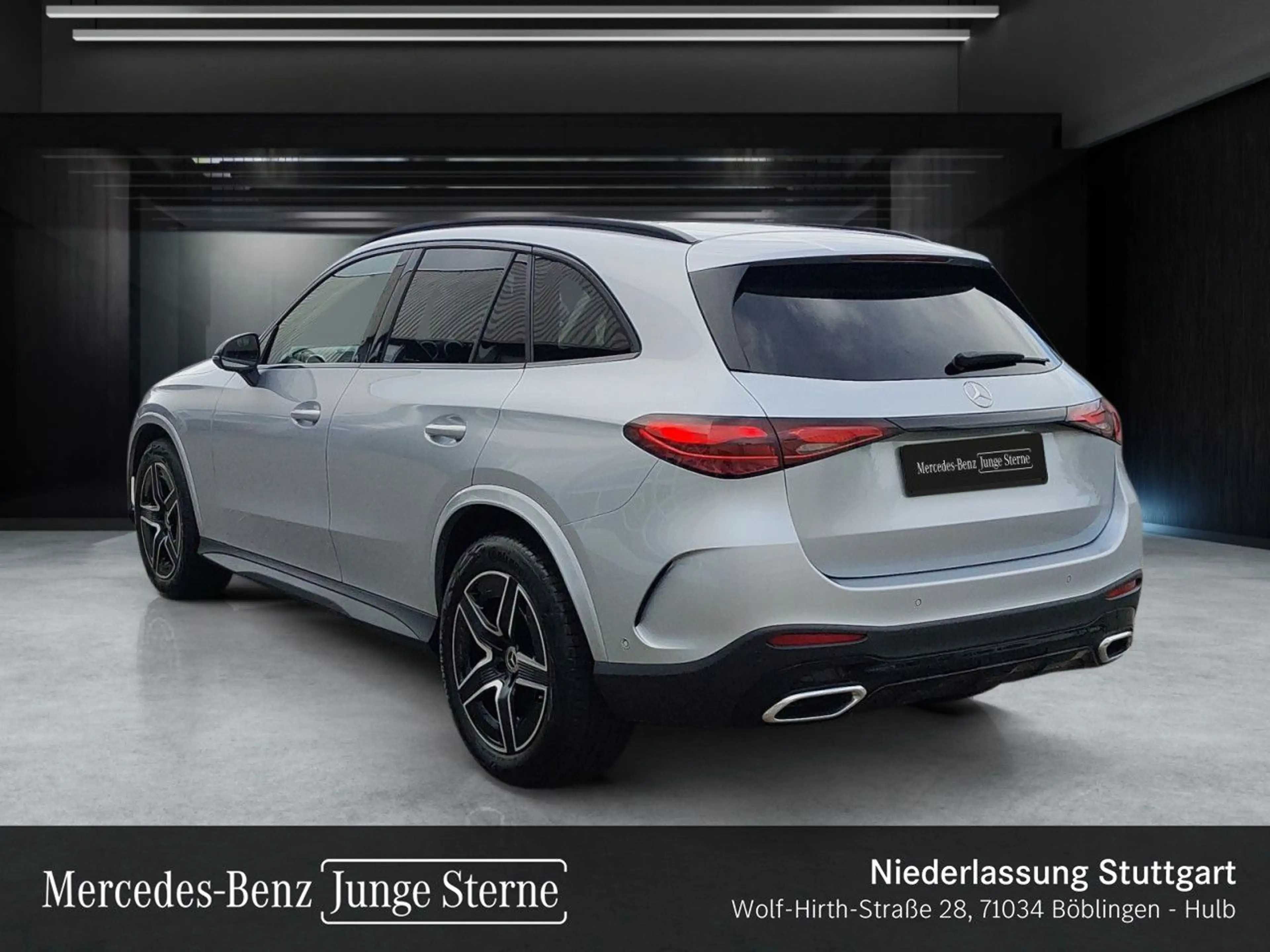 Mercedes-Benz GLC 220 d 4M AMG+NIGHT+PANO+STHZG+KAMERA+KEYLESS — photo 8