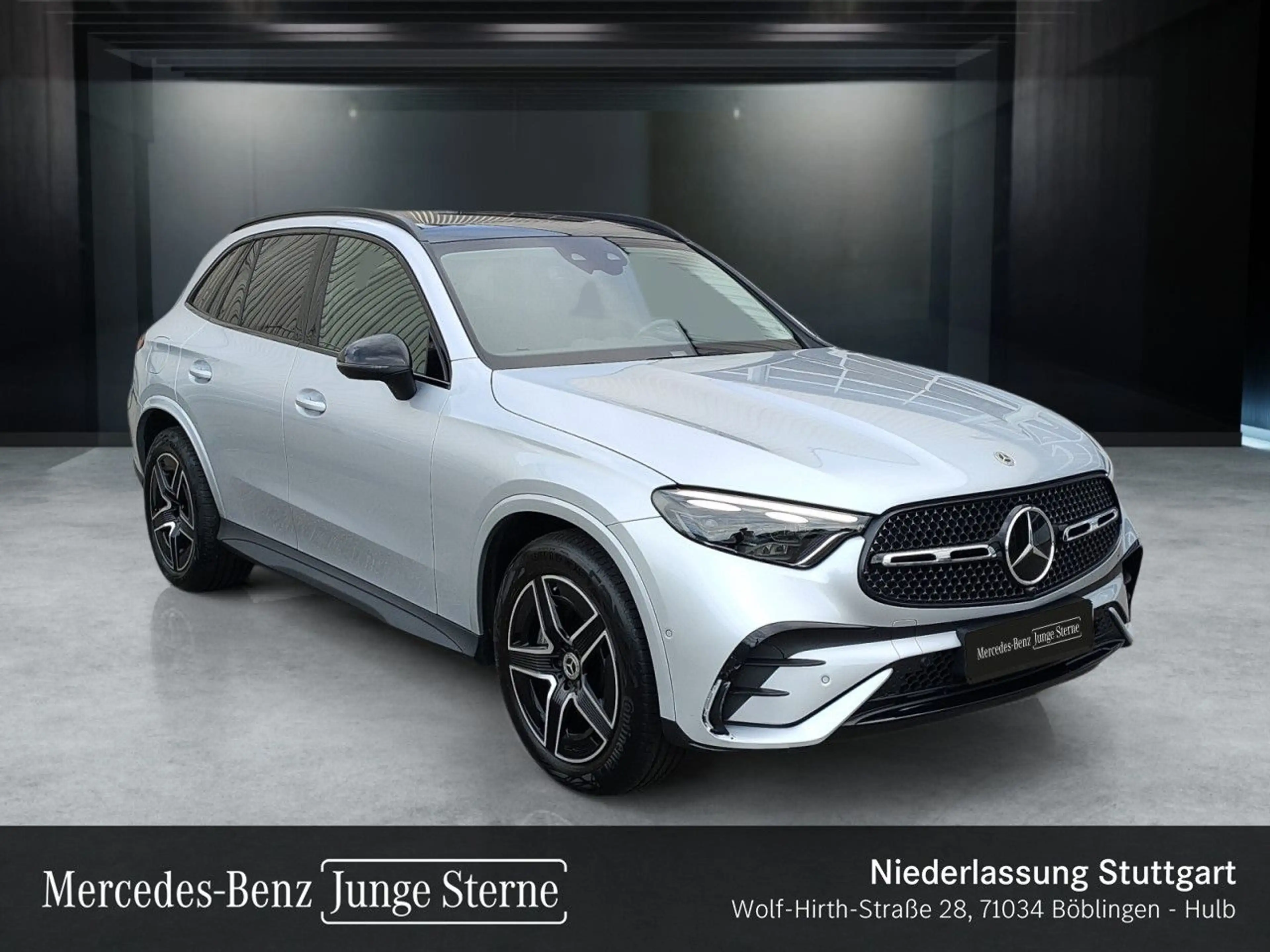 Mercedes-Benz GLC 220 d 4M AMG+NIGHT+PANO+STHZG+KAMERA+KEYLESS — photo 2
