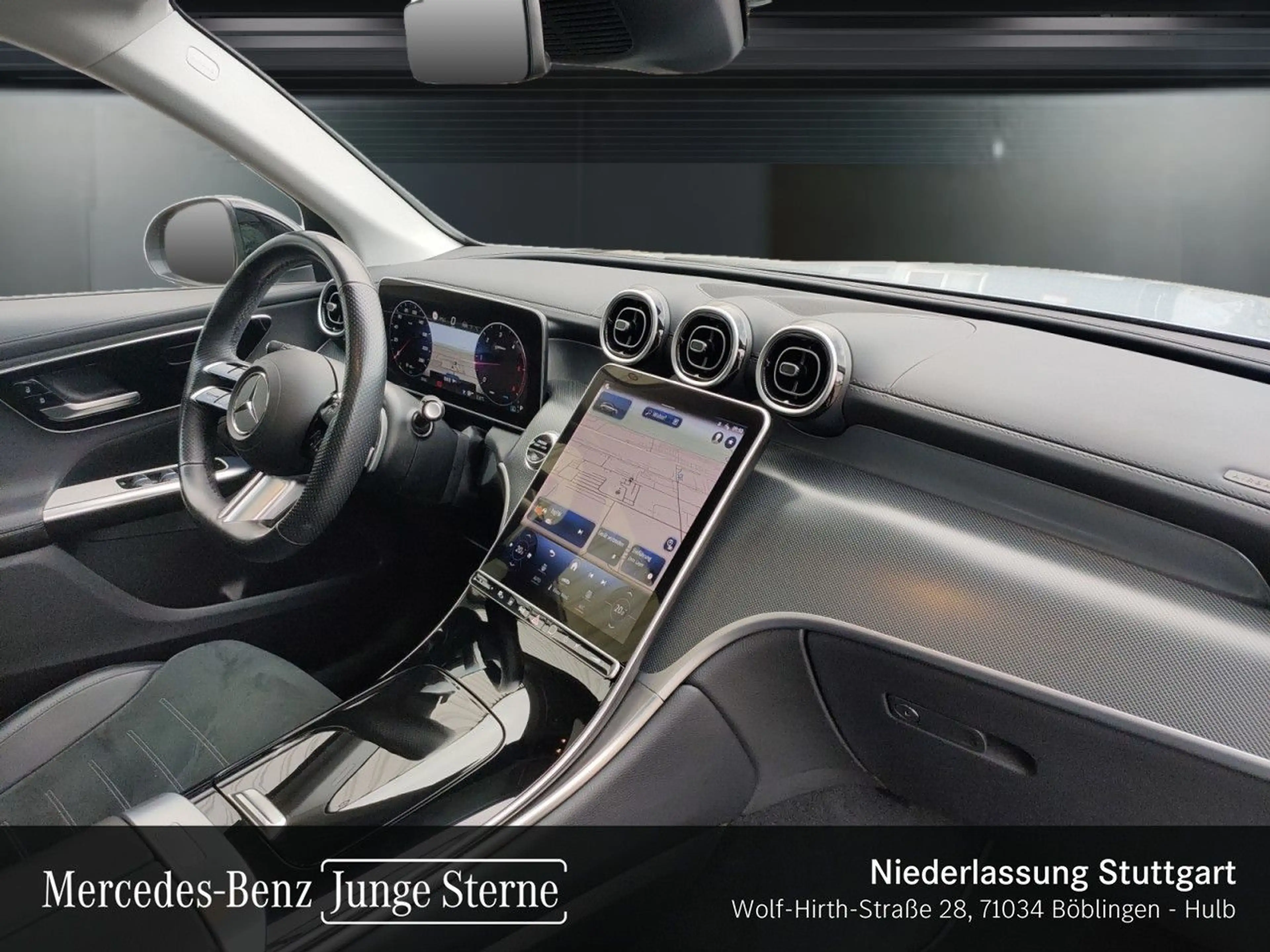 Mercedes-Benz GLC 220 d 4M AMG+NIGHT+PANO+STHZG+KAMERA+KEYLESS — photo 13