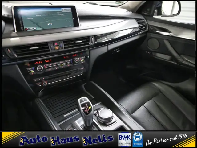 BMW X6 view 14