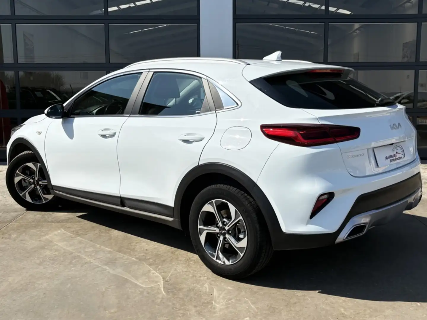 Kia XCeed 1.0 T-GDi Eco-Dynamics Drive Wit - 2