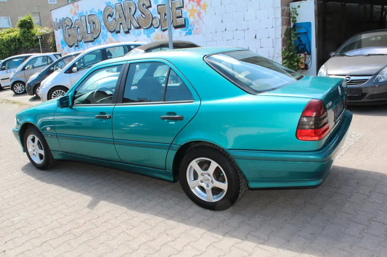 Mercedes-Benz C 180 Clasic AUTOMATIK, foto 6