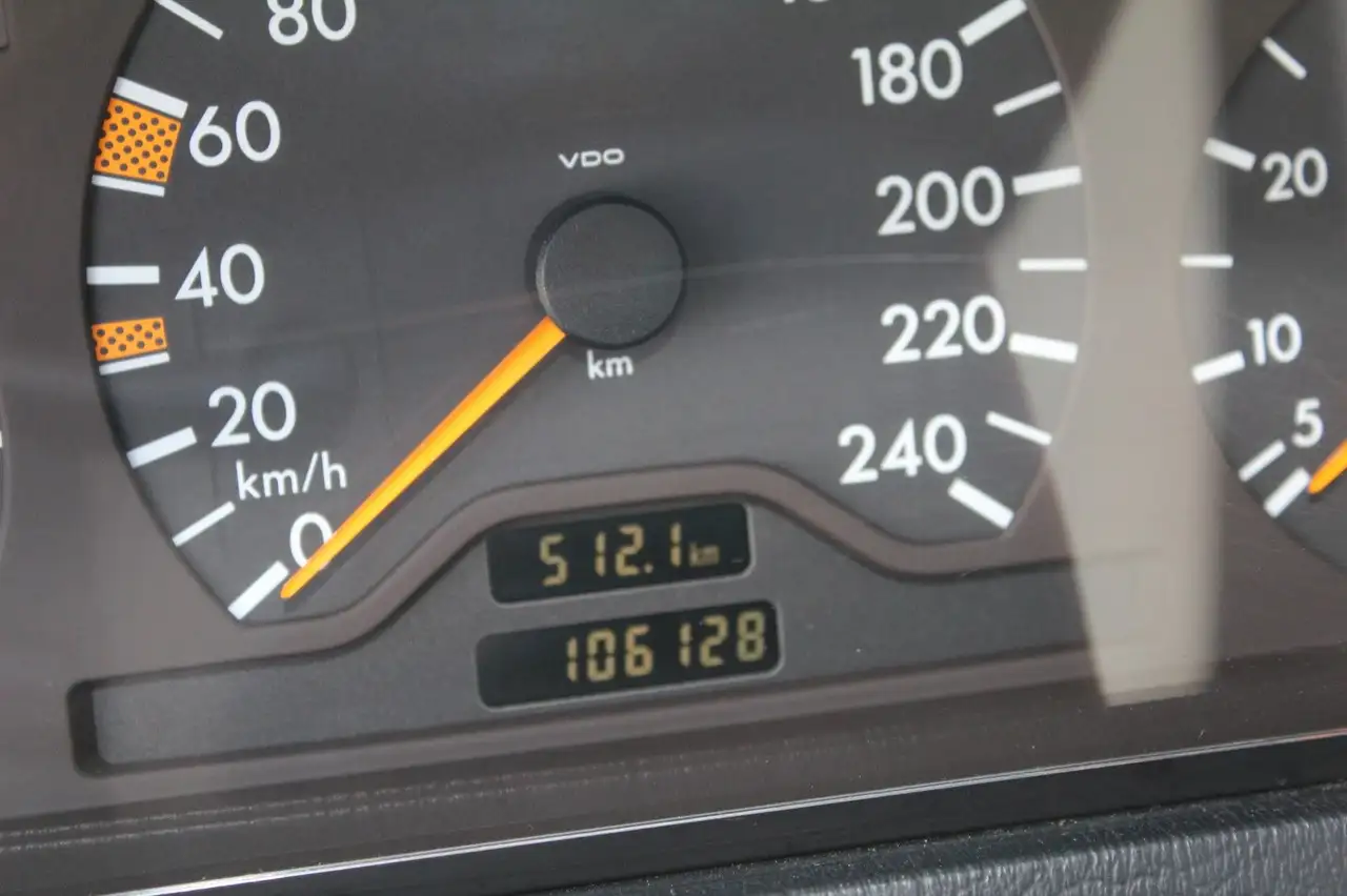 Mercedes-Benz C 180 Clasic AUTOMATIK, foto 12