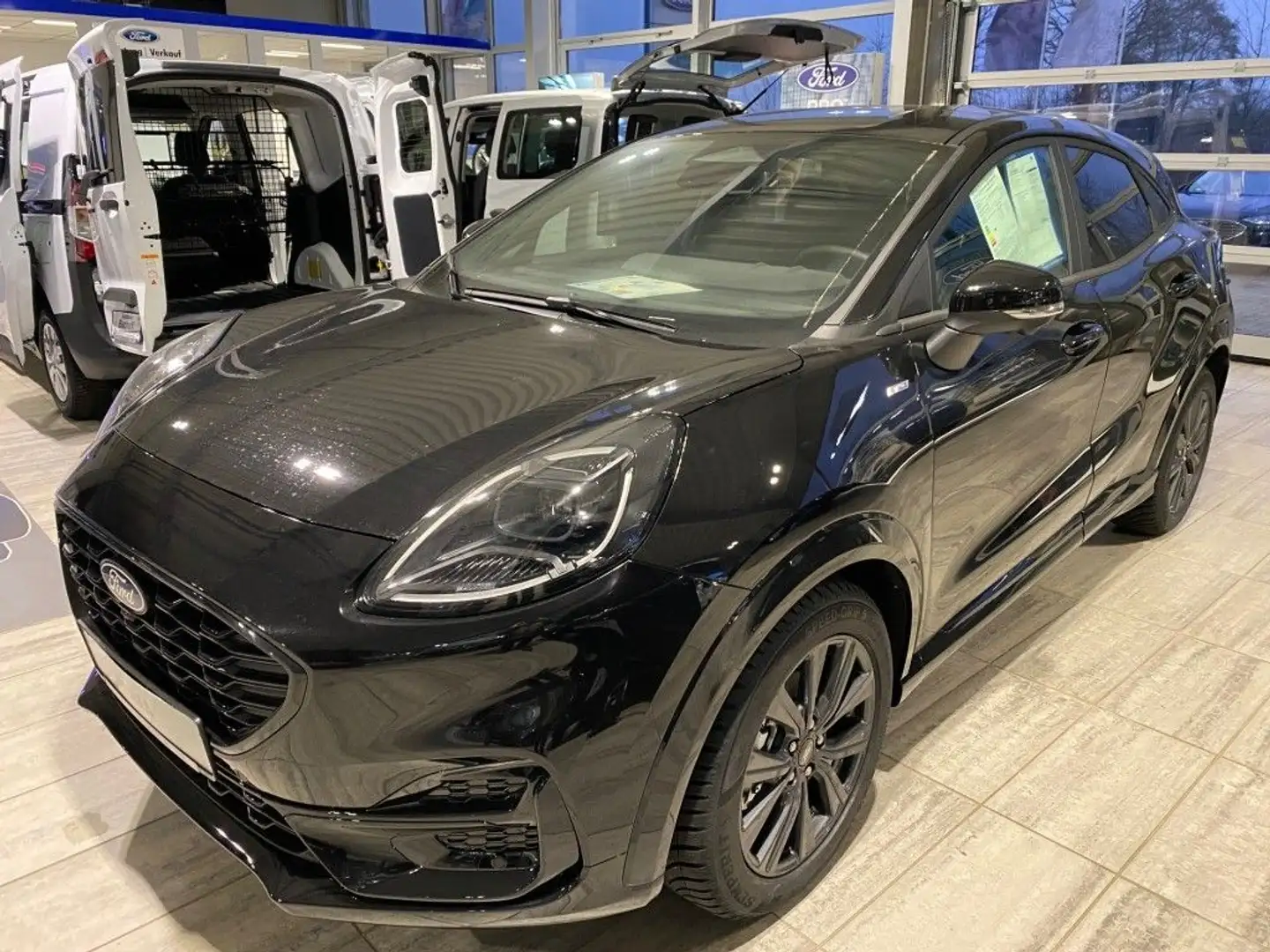 Ford Puma 1.0 EcoBoost Hybrid ST-LINE (J2K) Schwarz - 2