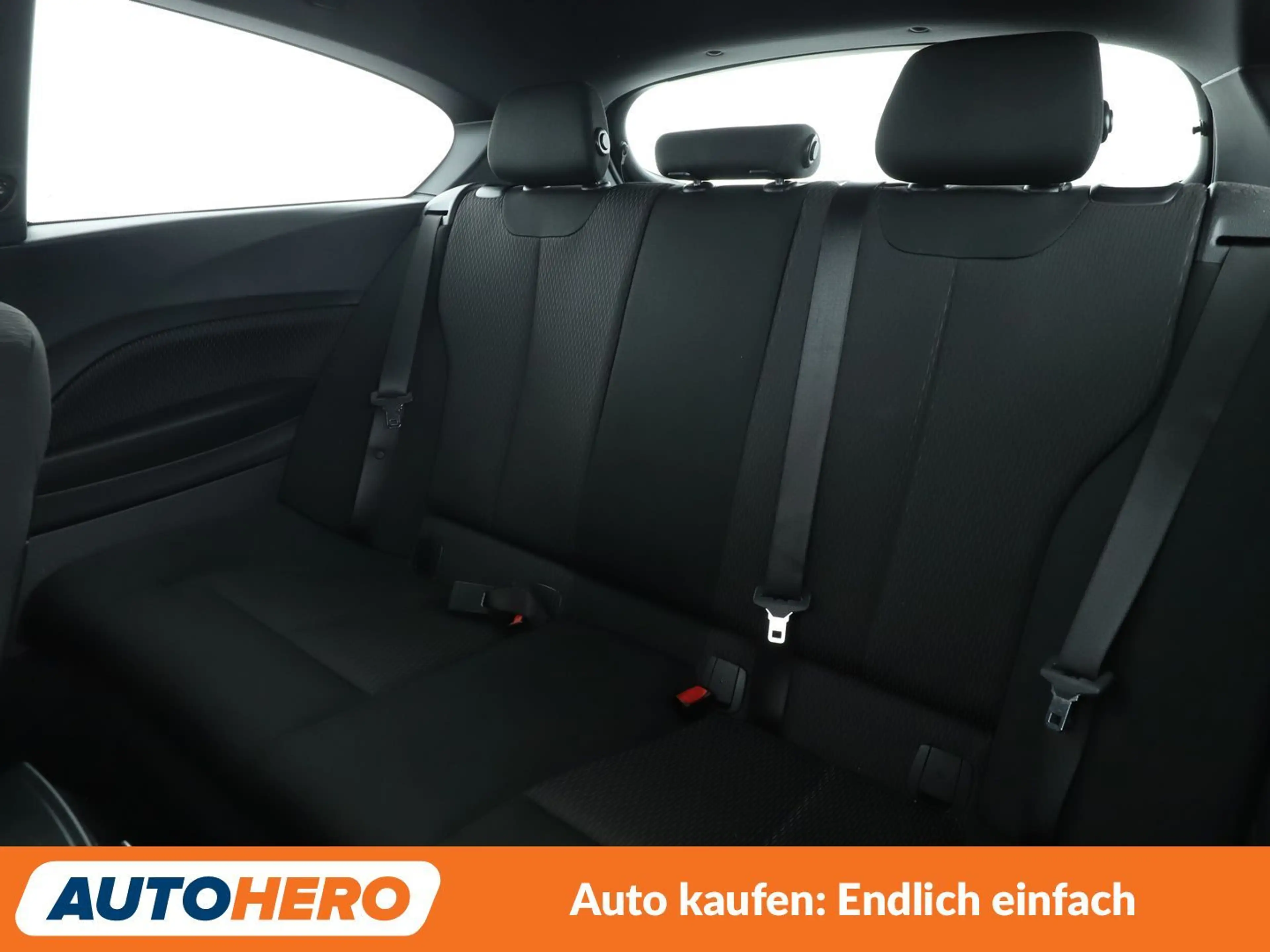 BMW 118 118i Advantage *LED*TEMPO*PDC*SHZ* — photo 14