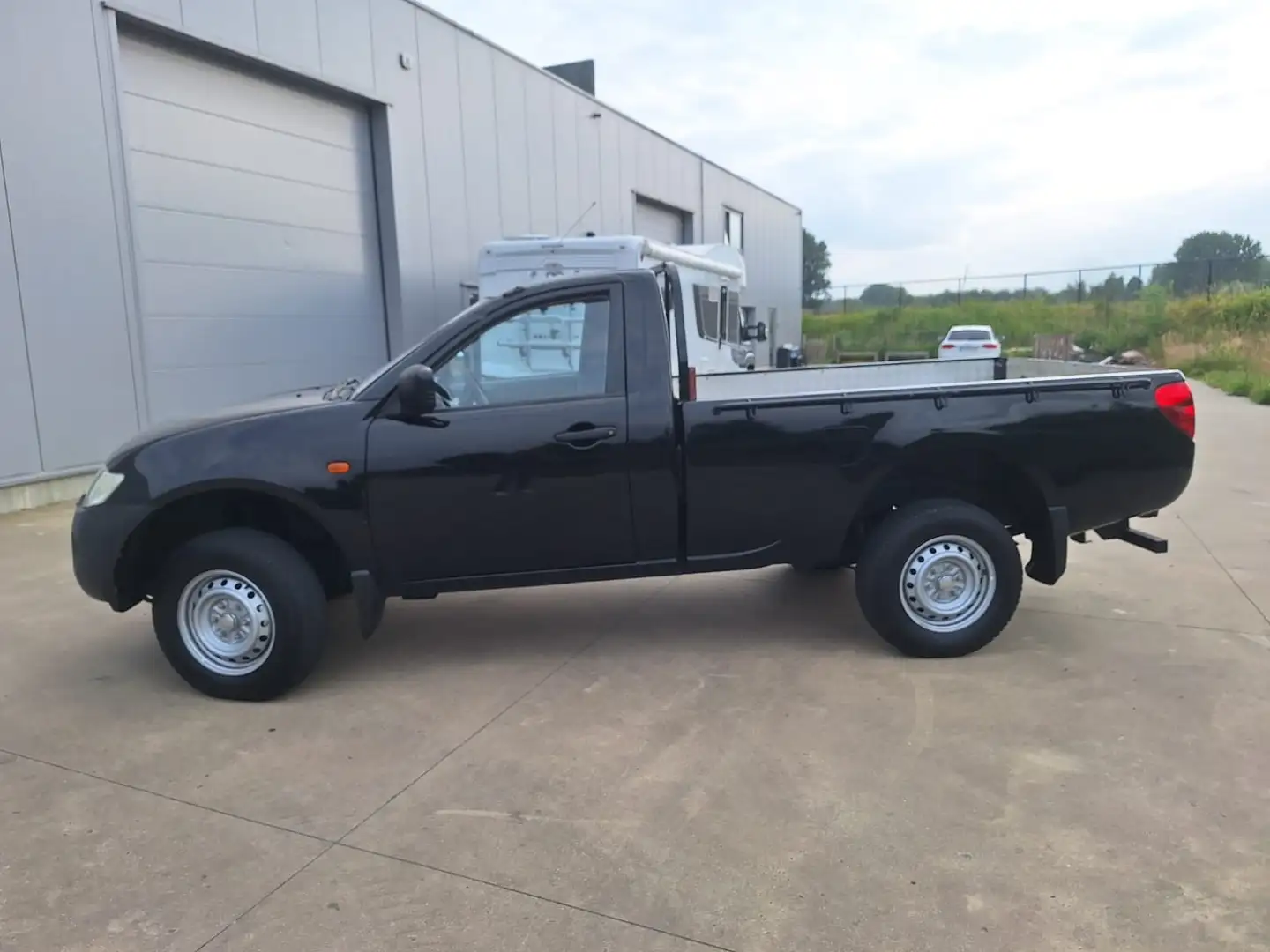 Mitsubishi L200 Mitsubishi L200 Single Cab/4x4/Airco Black - 2