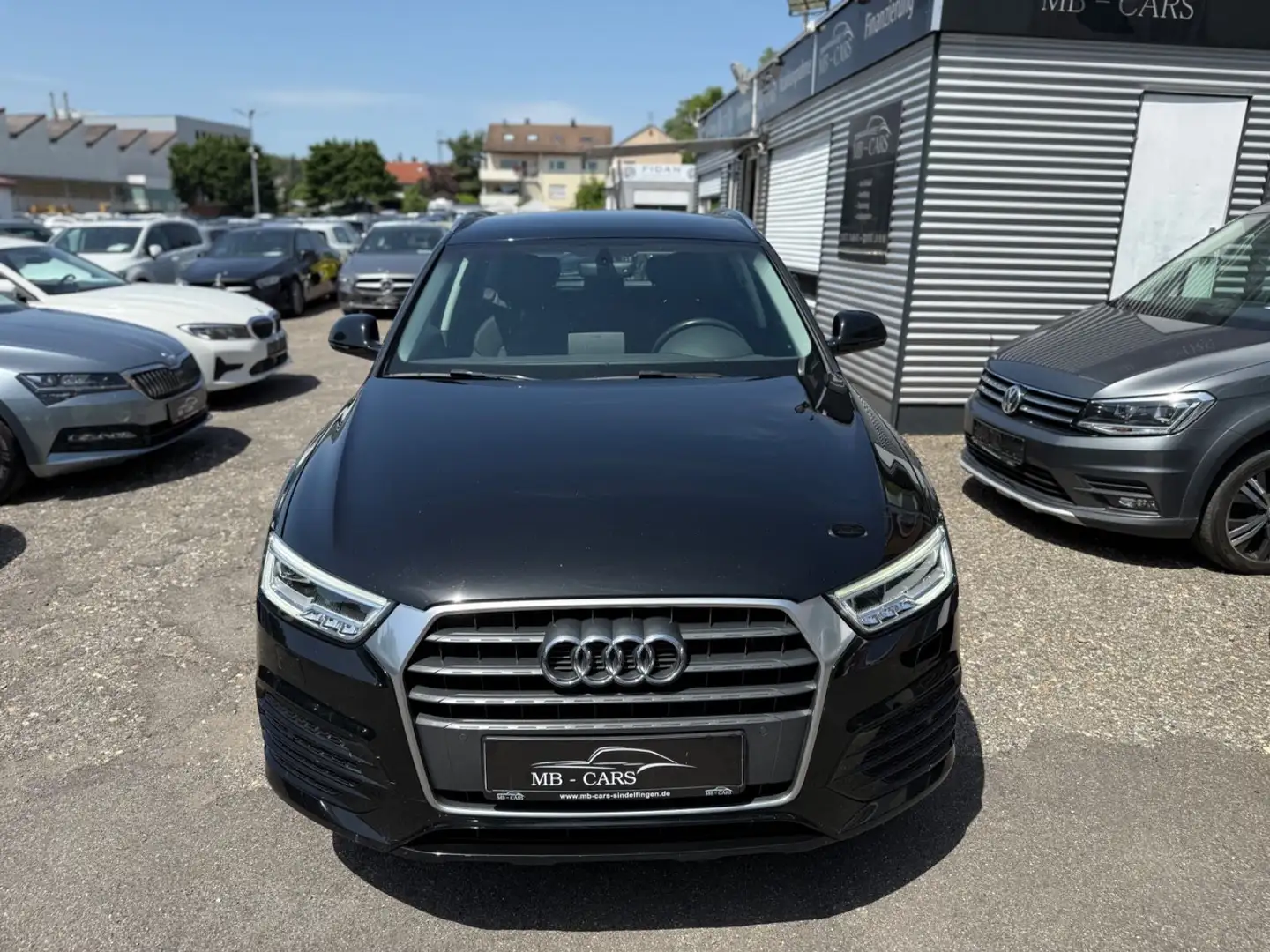 Audi Q3 Sport*AUTO*LED*NAVI*PDC*AHK Schwarz - 2
