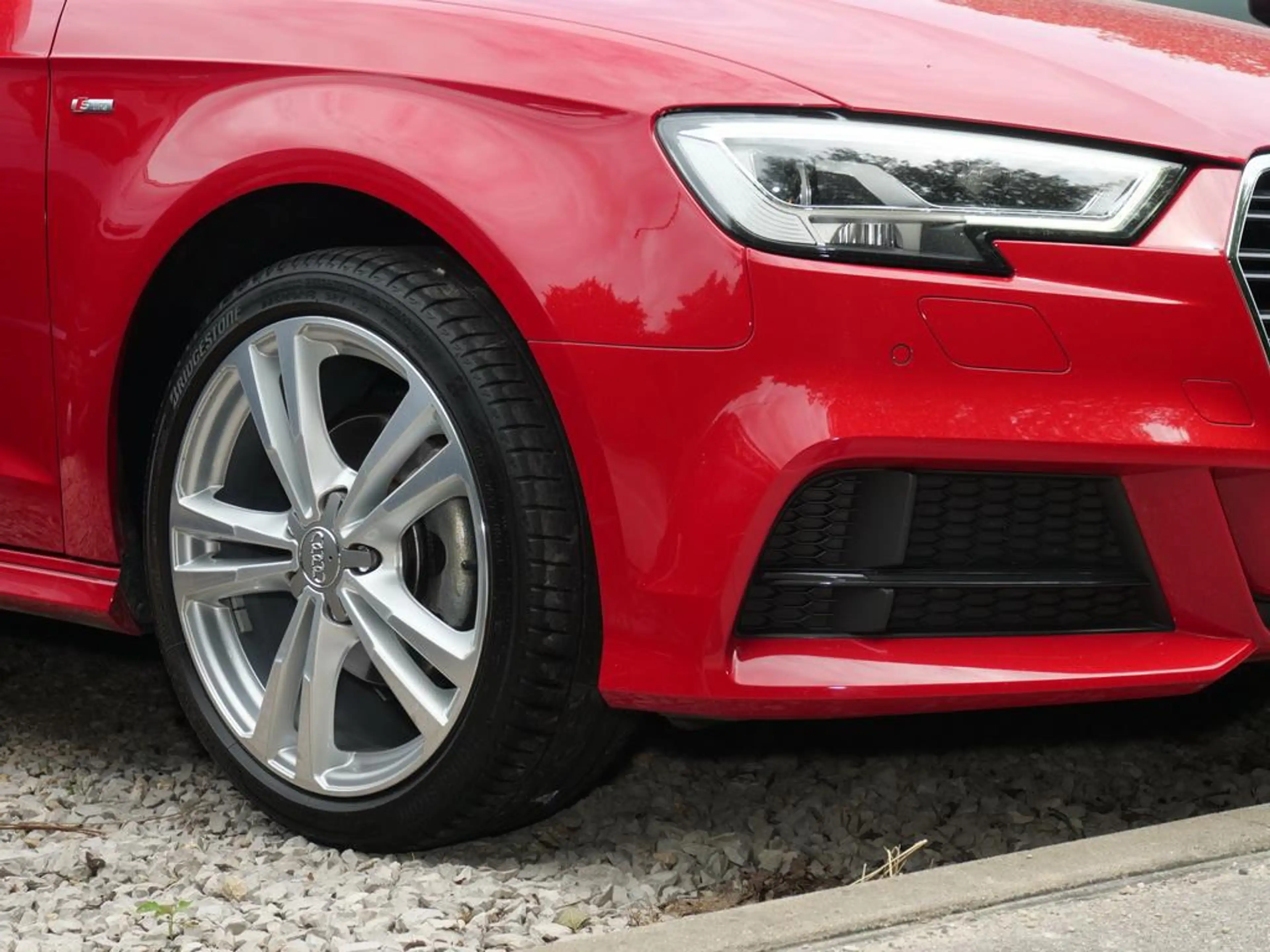 Audi A3 S-line 35 TFSI S-tronic LED+NAVI — photo 10