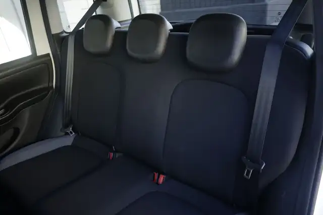 Fiat Panda view 3